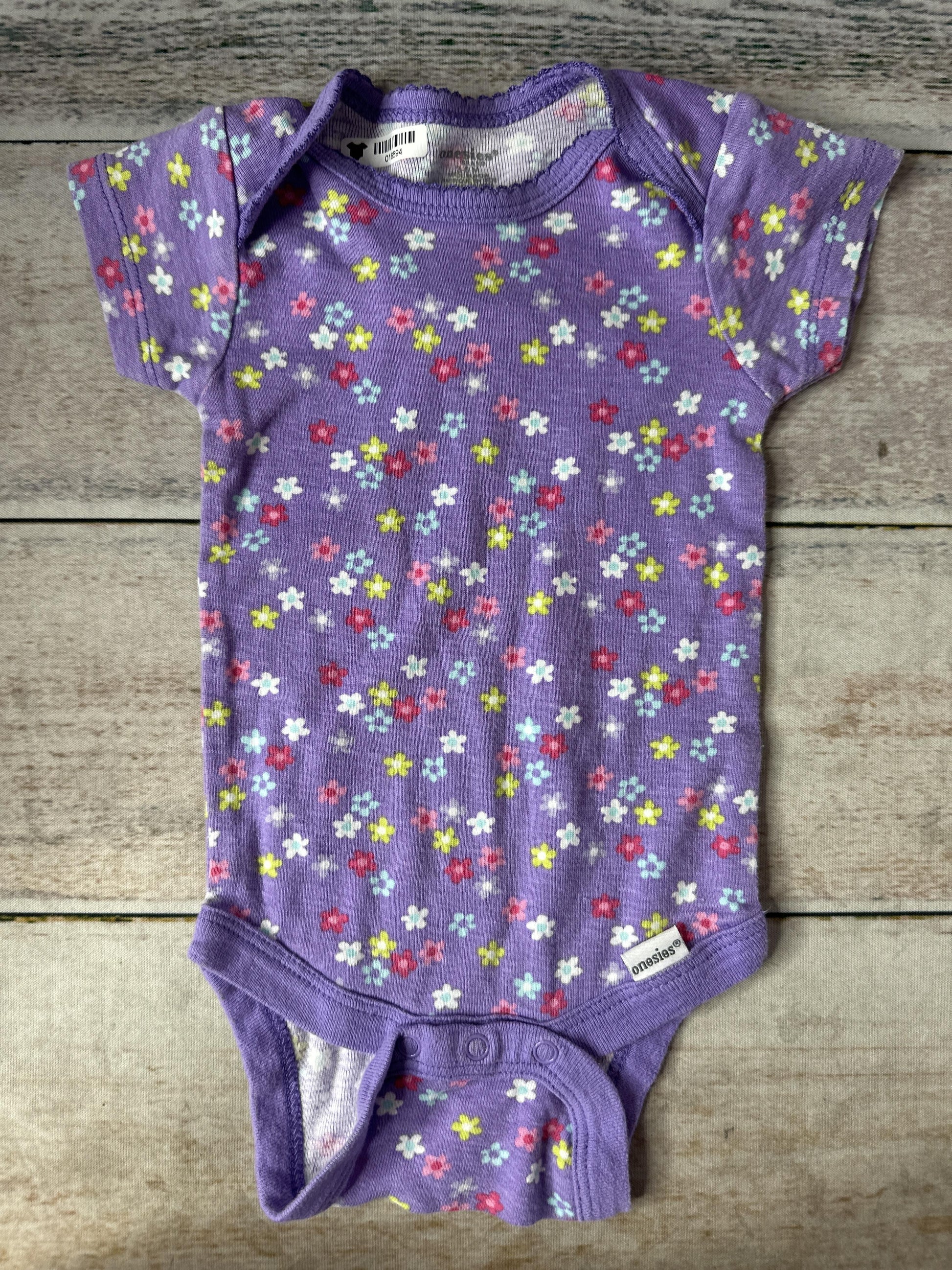 Unisex Onesie Size: 3-6 months