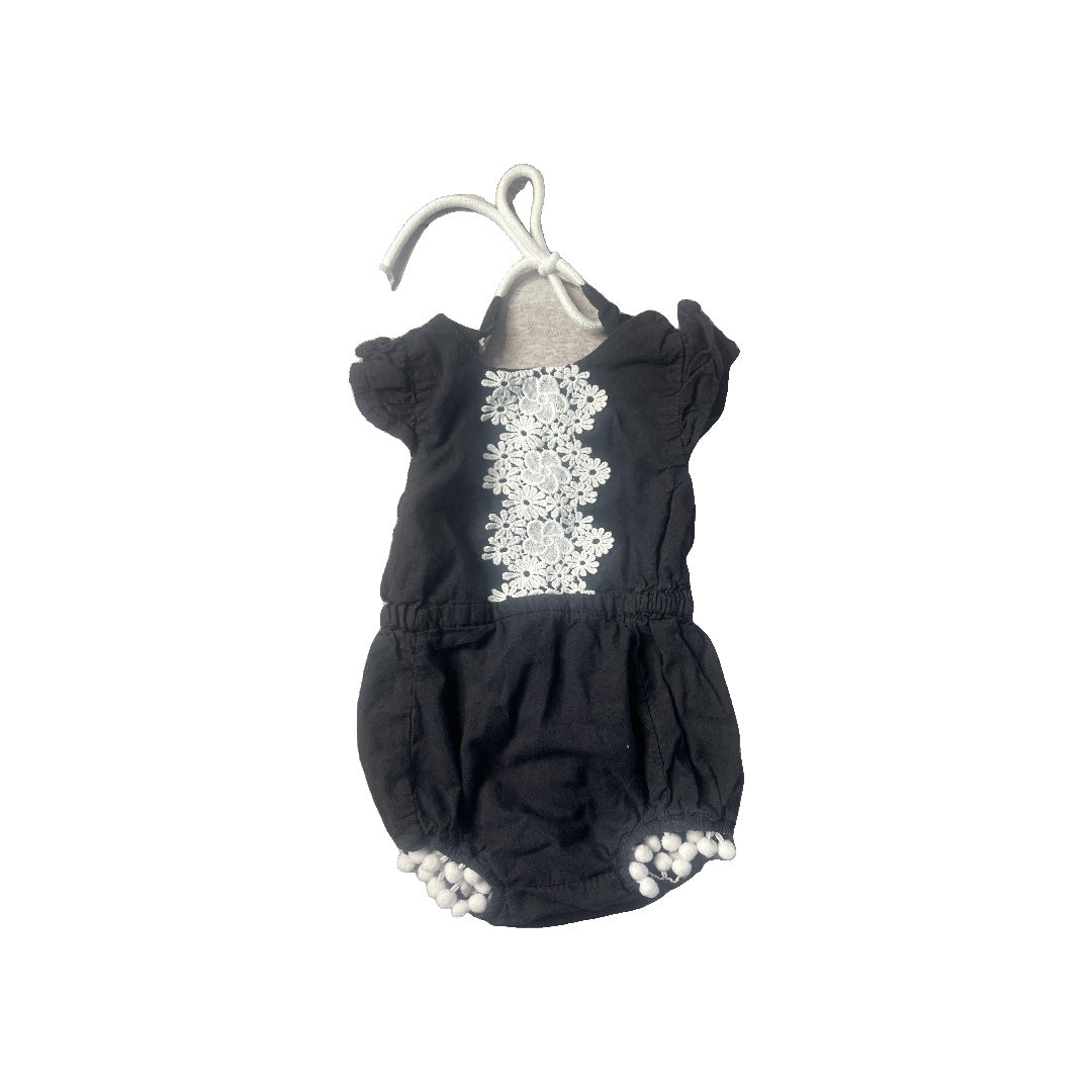 Unisex Onesie Size: 3-6 months