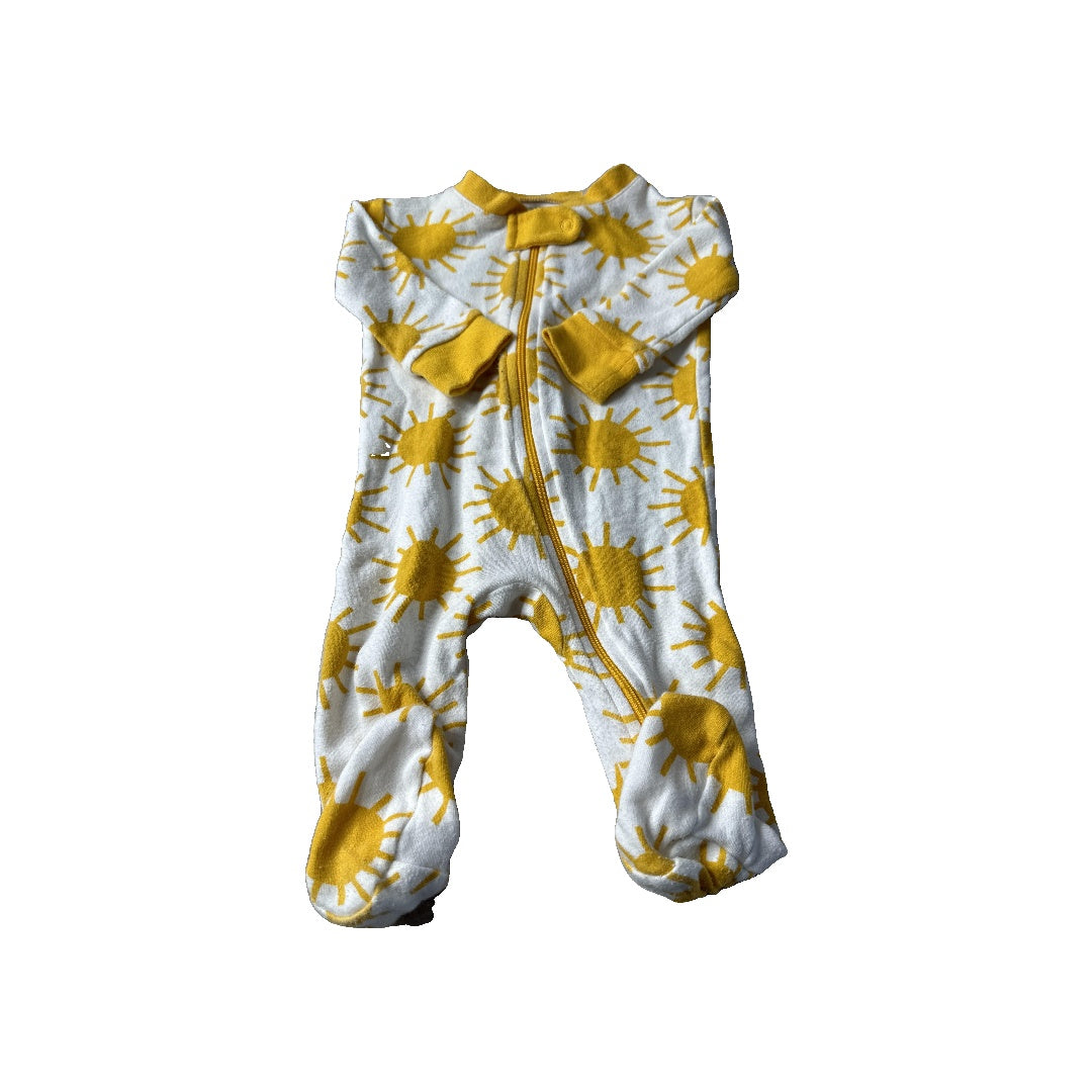 Unisex Pajamas Size: 3-6 months