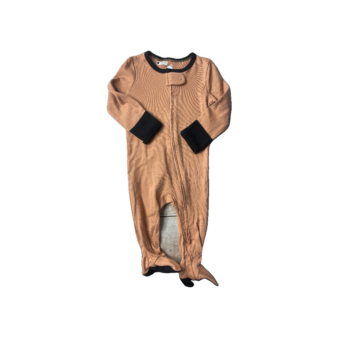Unisex Pajamas Size: 3-6 months