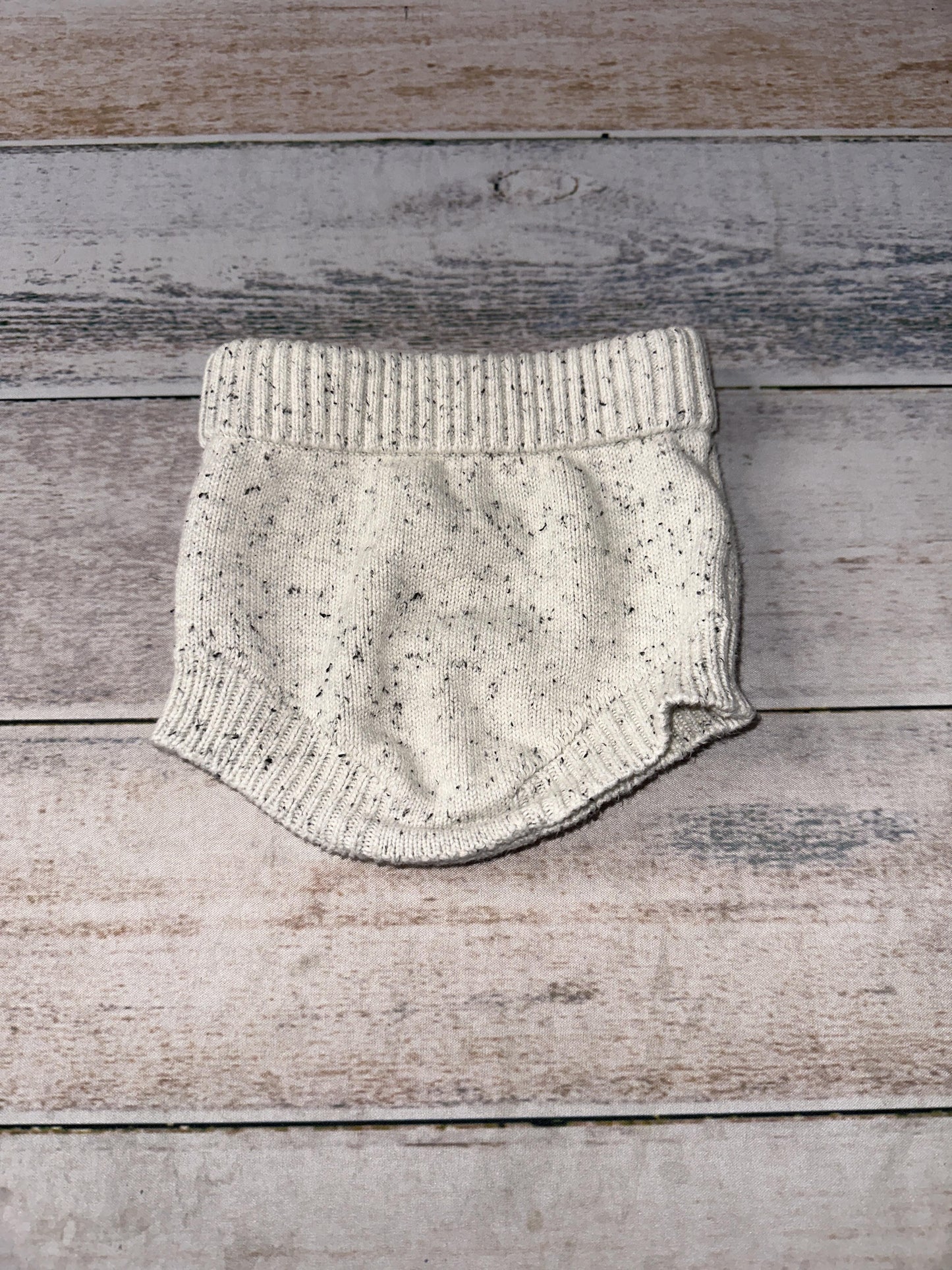 Orcas Lucille Unisex Shorts Size: 3-6 months