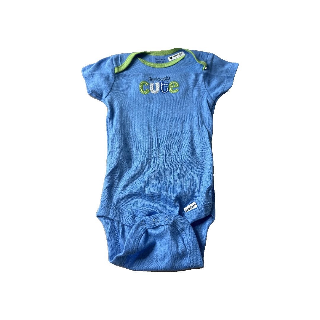 Gerber Unisex Onesie Size: 3-6 months