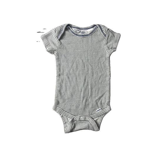Gerber Unisex Onesie Size: 3-6 months