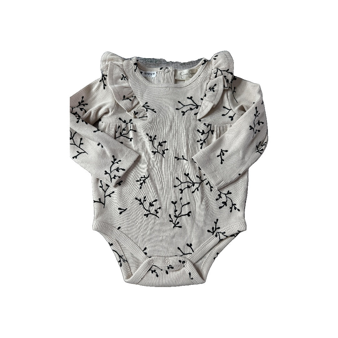 Jessica Simpson Unisex Onesie Size: 3-6 months