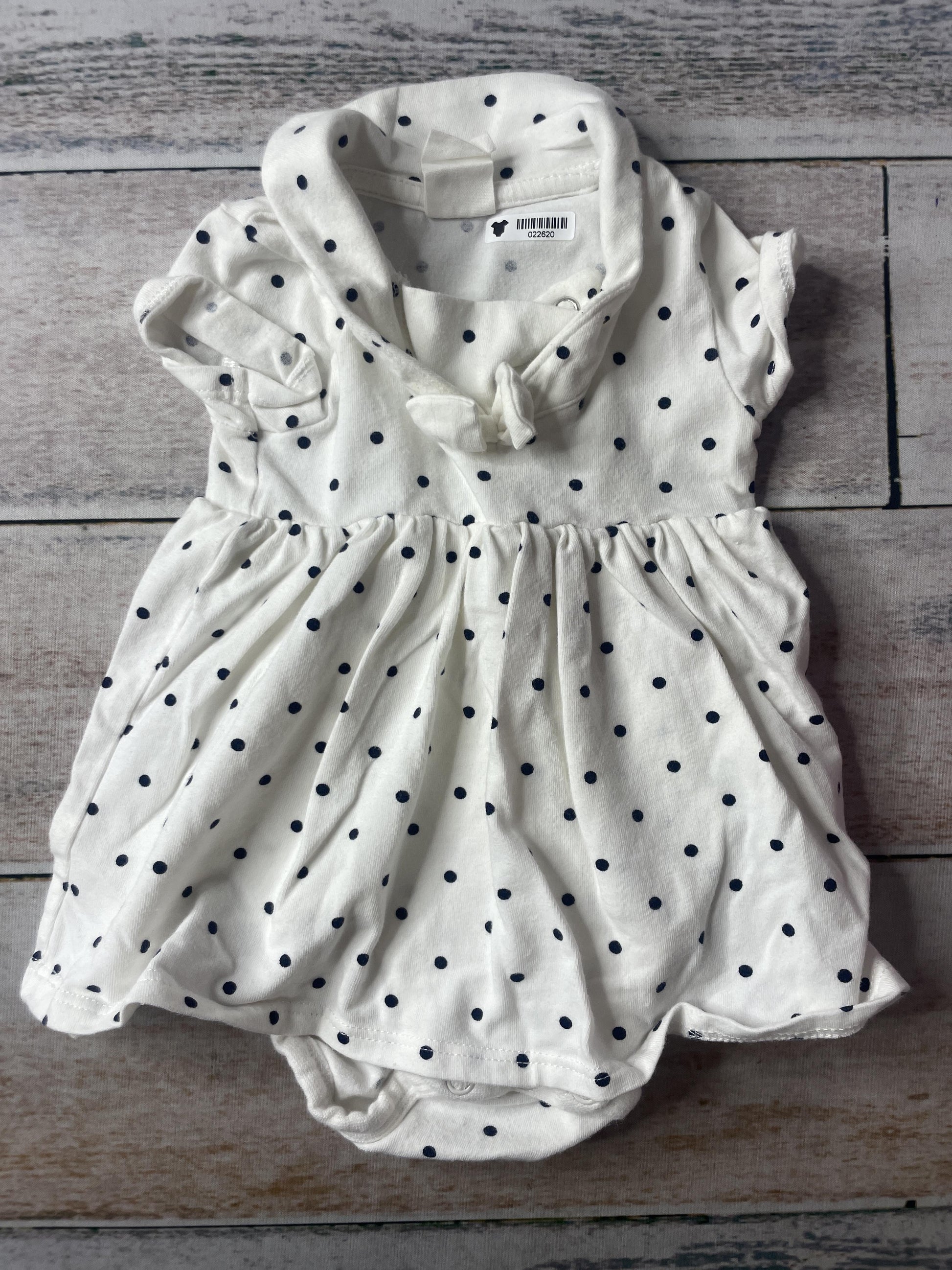 Girls Dress Size: 3-6 months