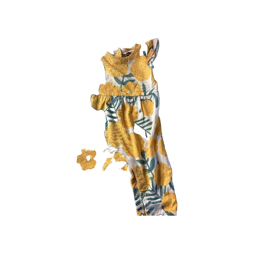 Unisex Romper Size: 3-6 months