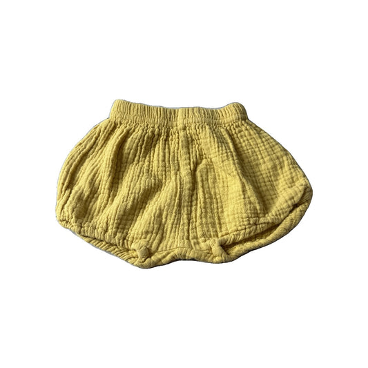 Kids tales Unisex Shorts Size: 3-6 months