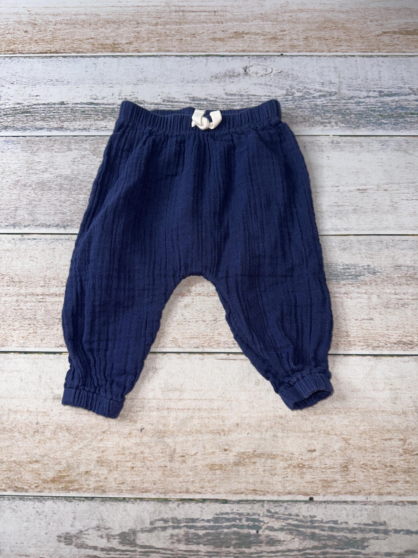 Old Navy Unisex Pants Size: 3-6 months