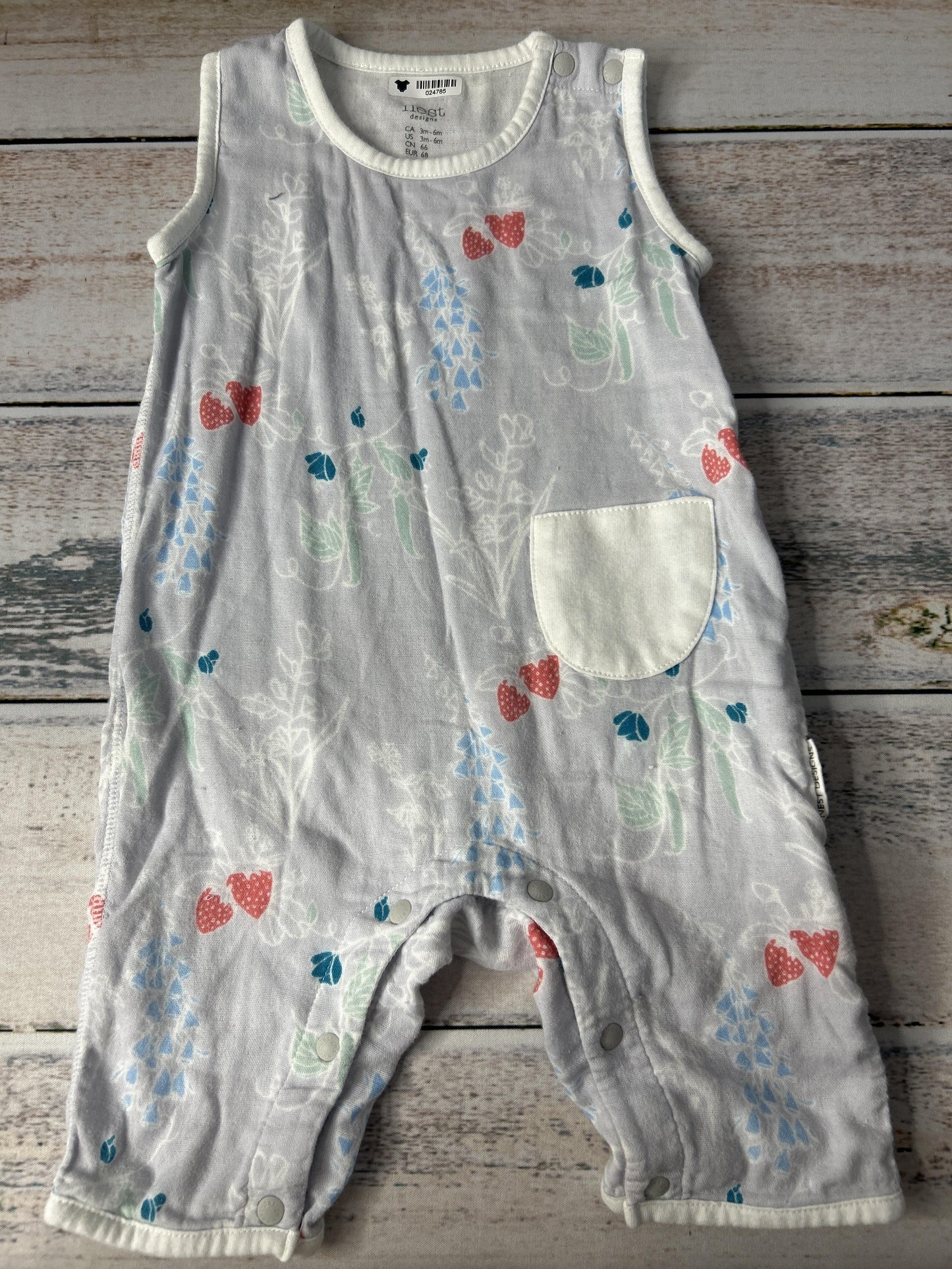 Unisex Romper Size: 3-6 months
