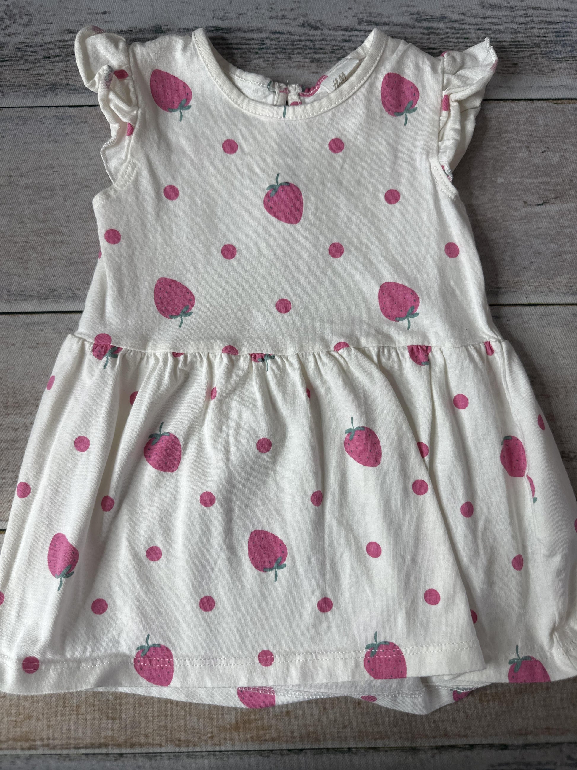Girls Dress Size: 3-6 months