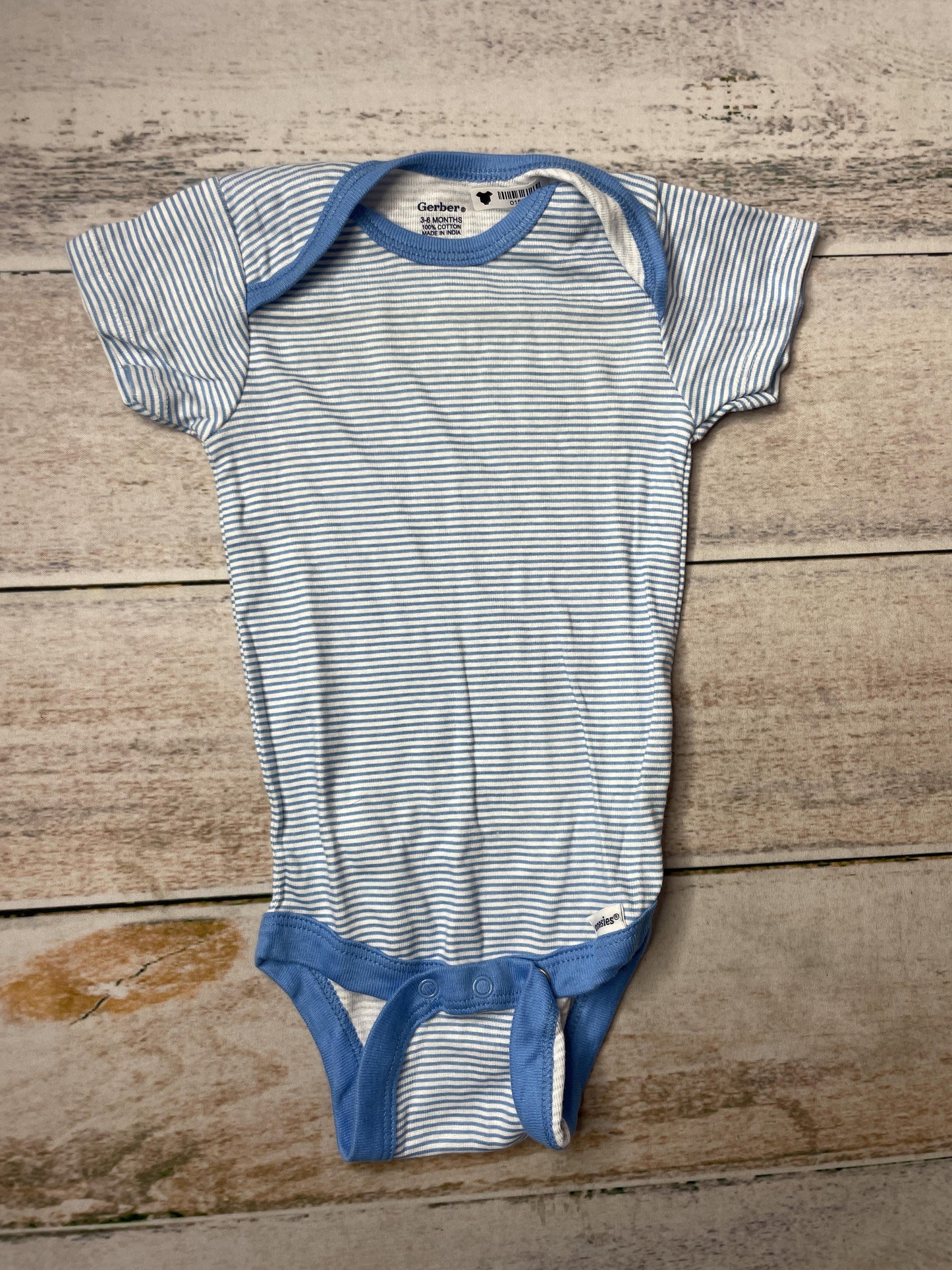 Gerber Unisex Onesie Size: 3-6 months