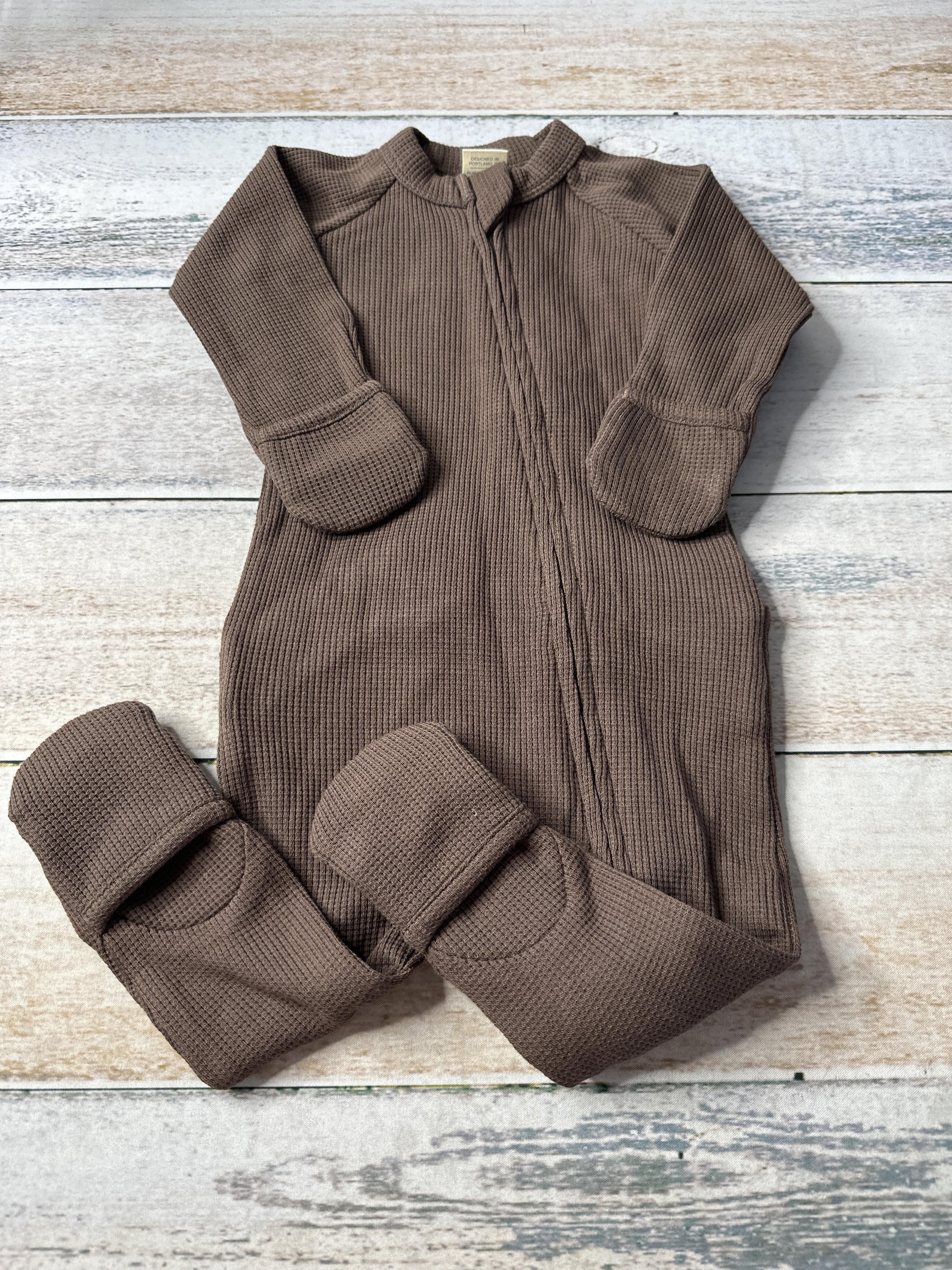 Goumi Unisex Pajamas Size: 3-6 months