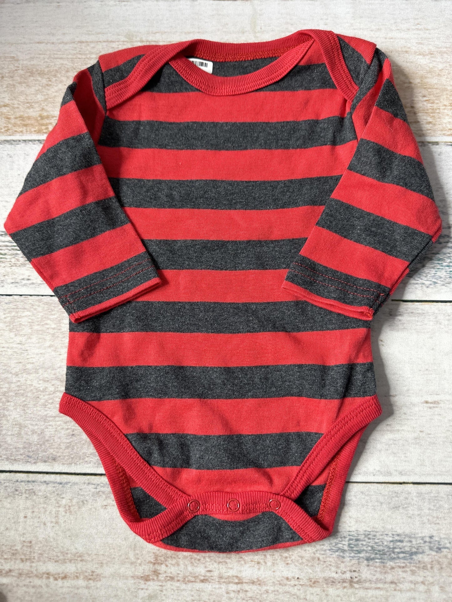 Leveret Unisex Onesie Size: 3-6 months
