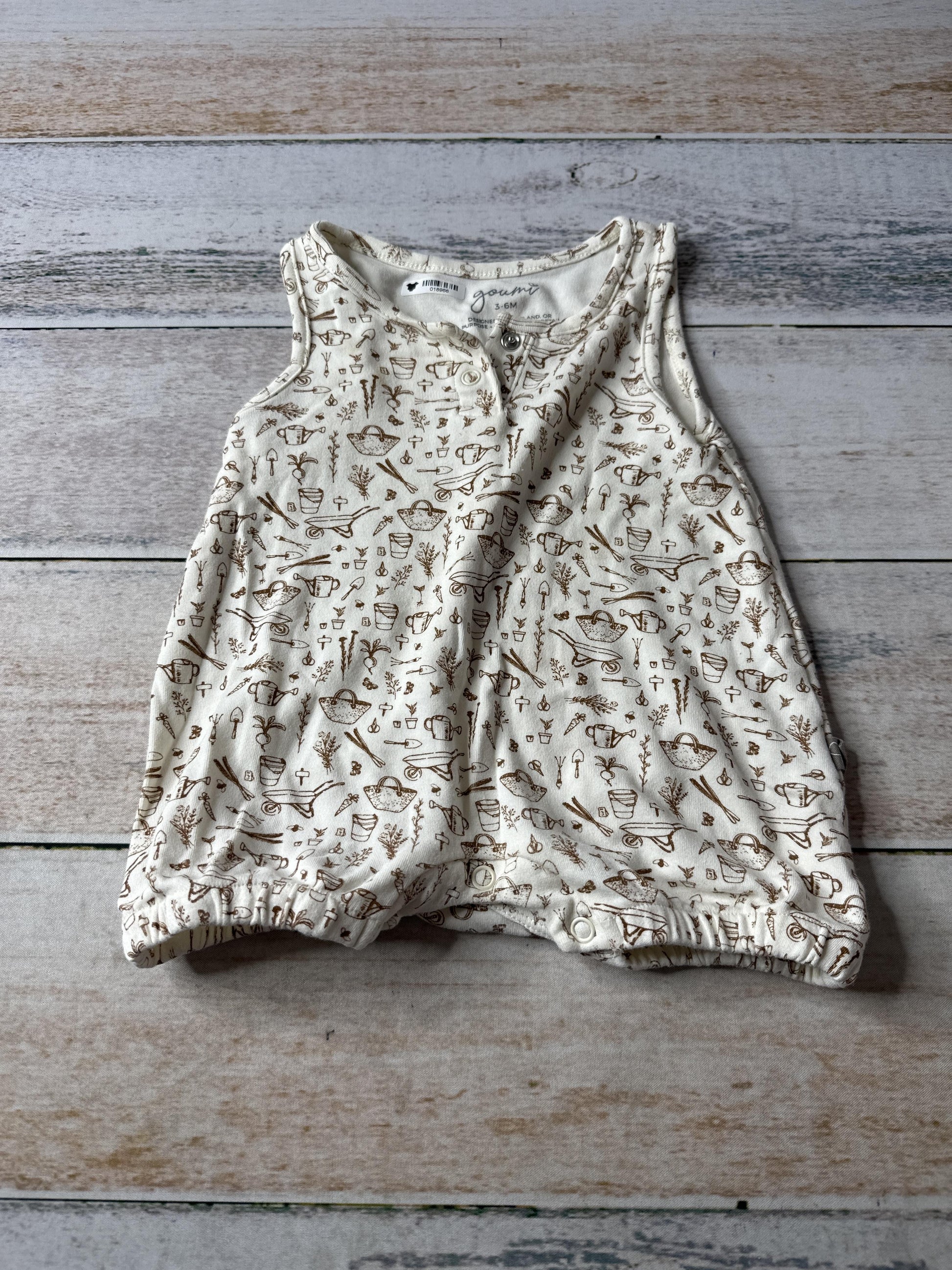 Goumi Unisex Romper Size: 3-6 months
