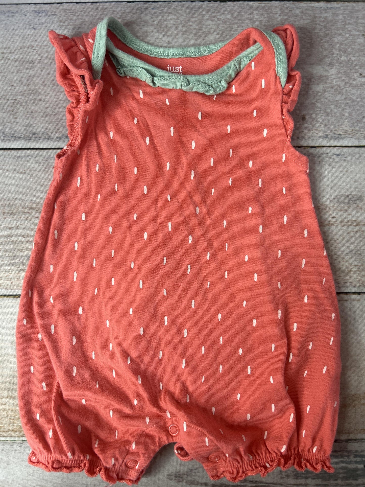 Unisex Romper Size: 3 months