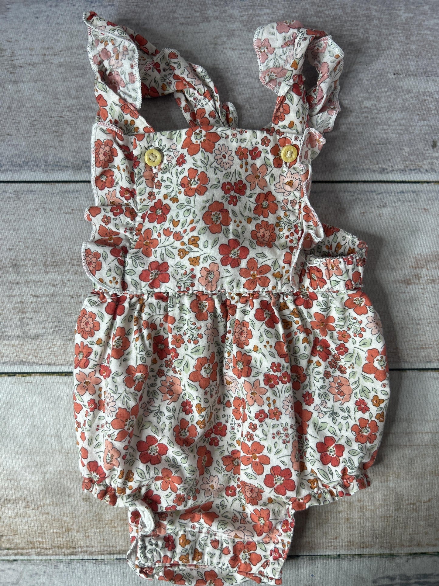 Unisex Romper Size: 3 months
