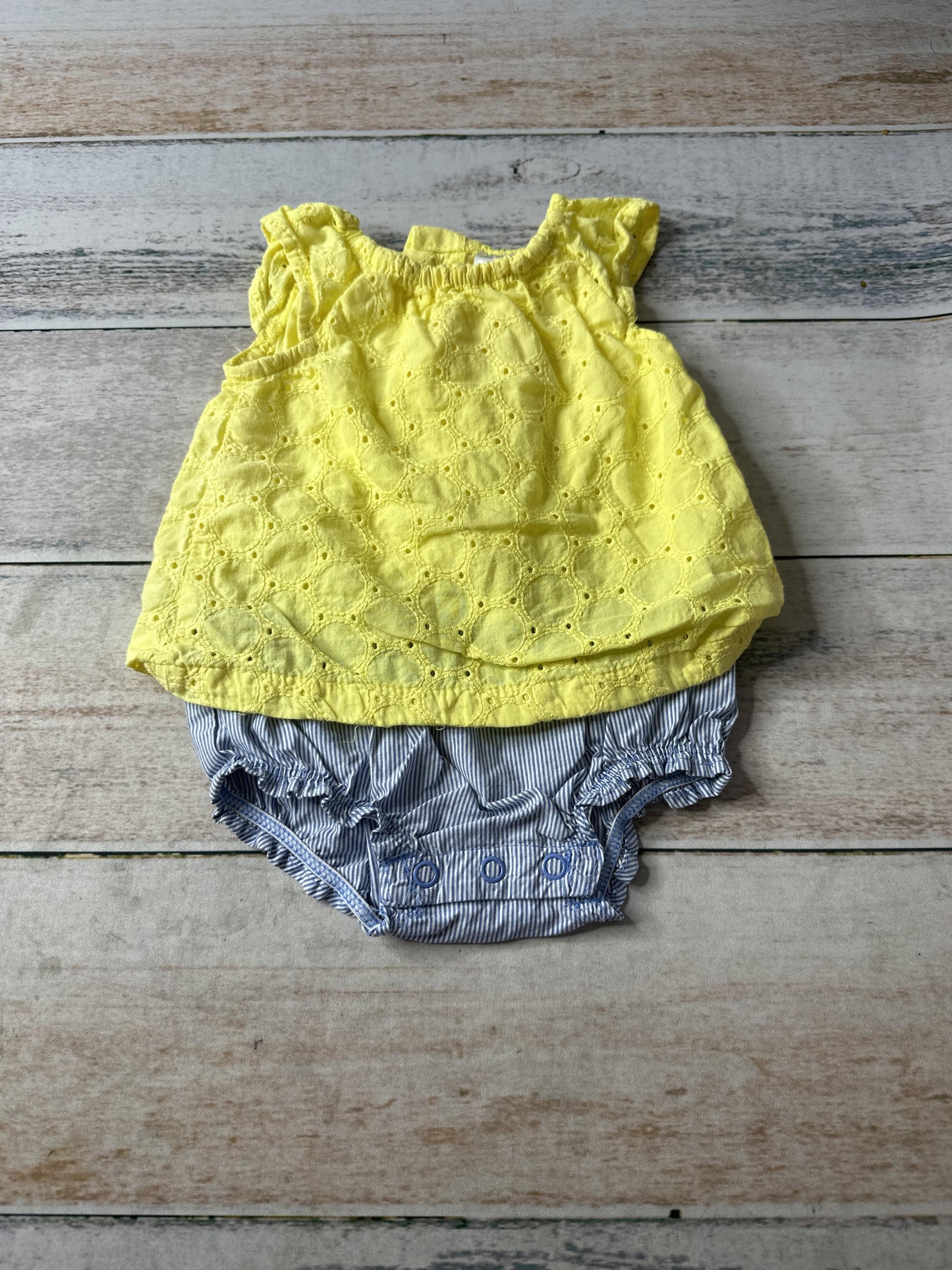 Carters Unisex Romper Size: 3 months