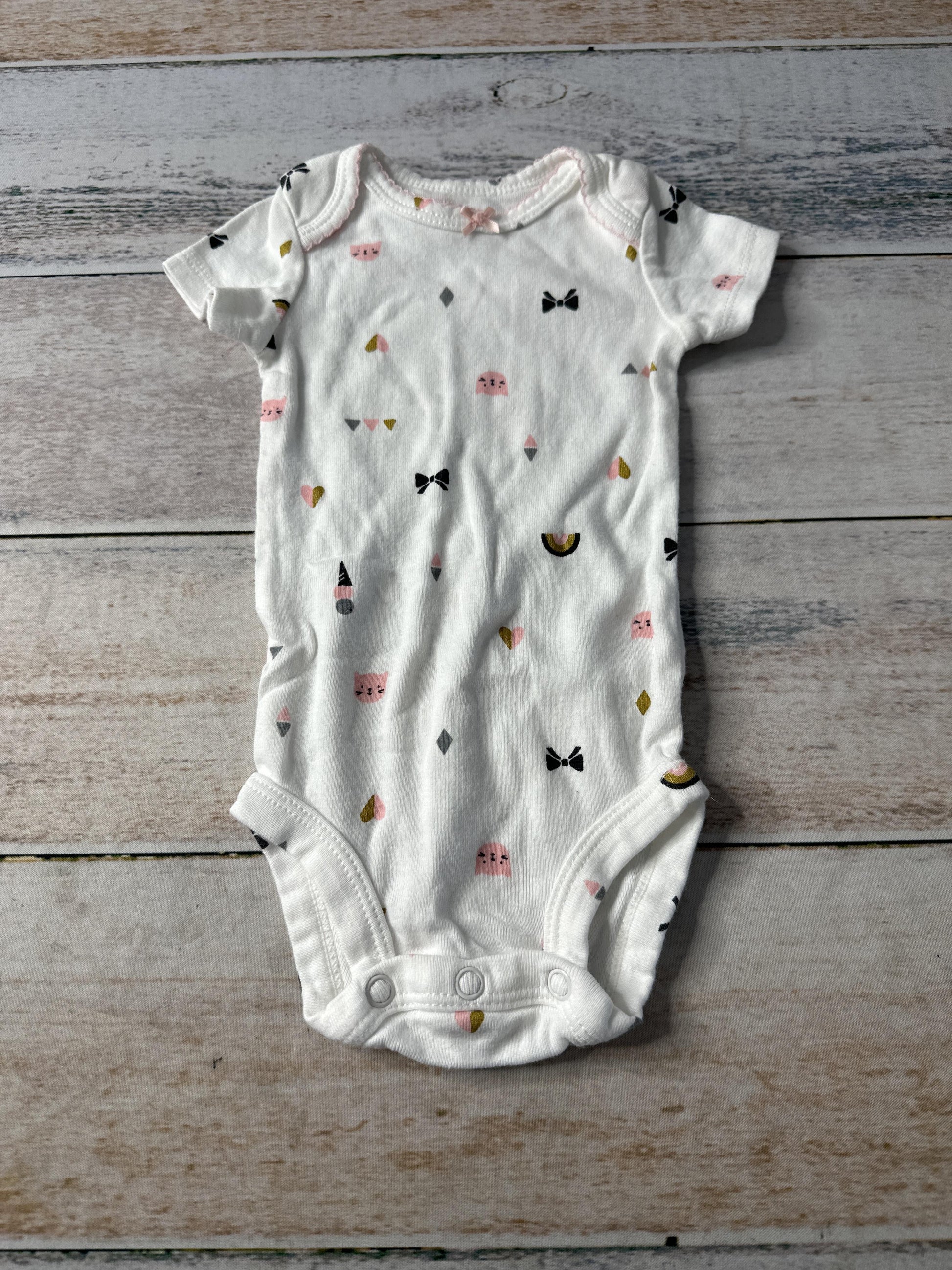 Carters Unisex Onesie Size: 3 months