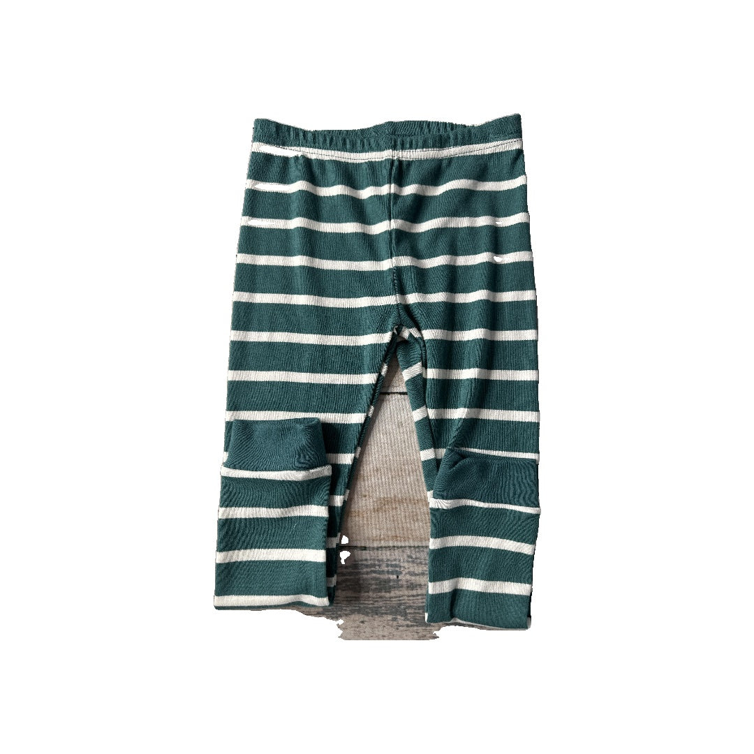 Unisex Pajamas Size: 3T