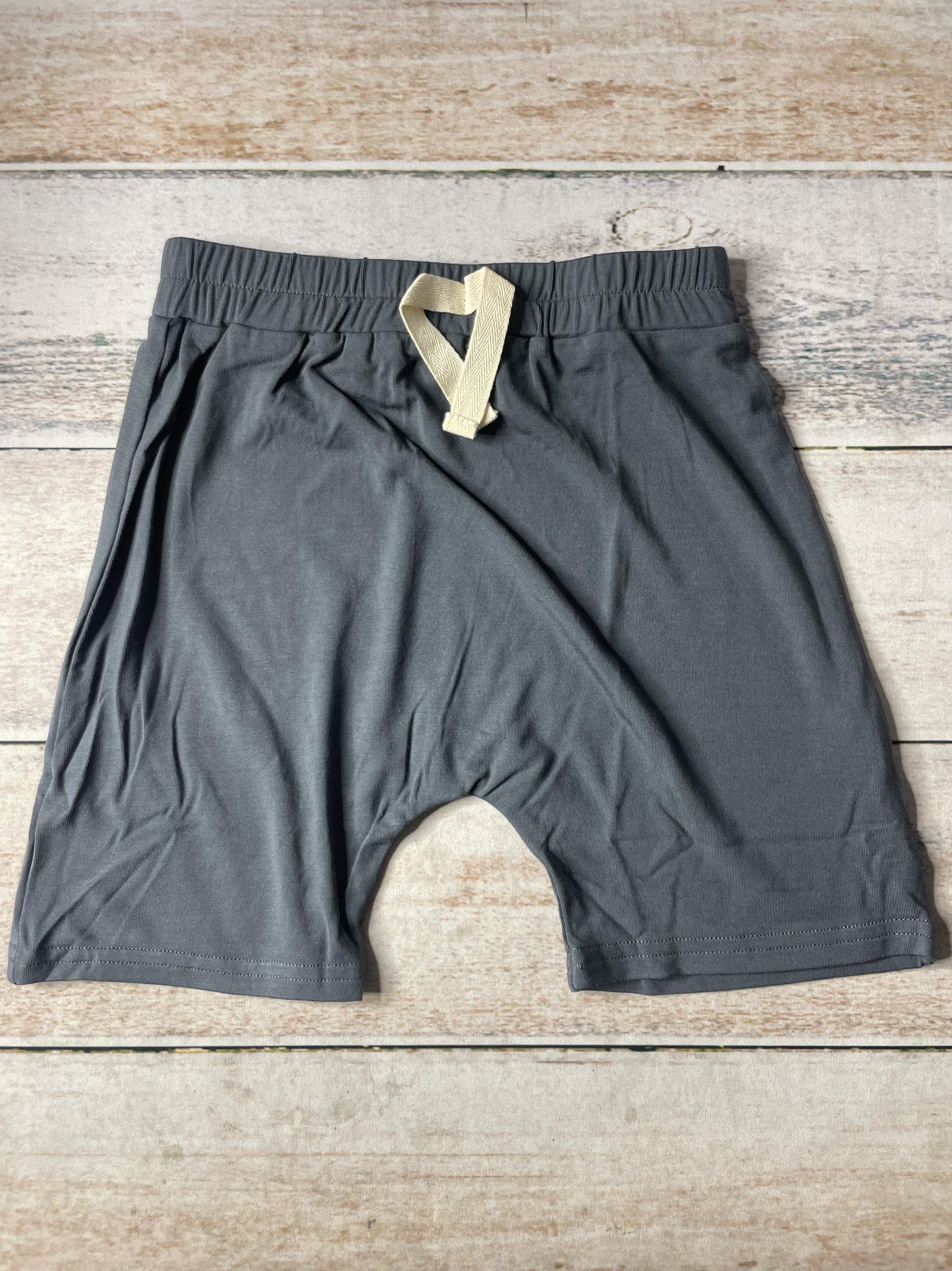 Baby sprouts Unisex Shorts Size: 3T