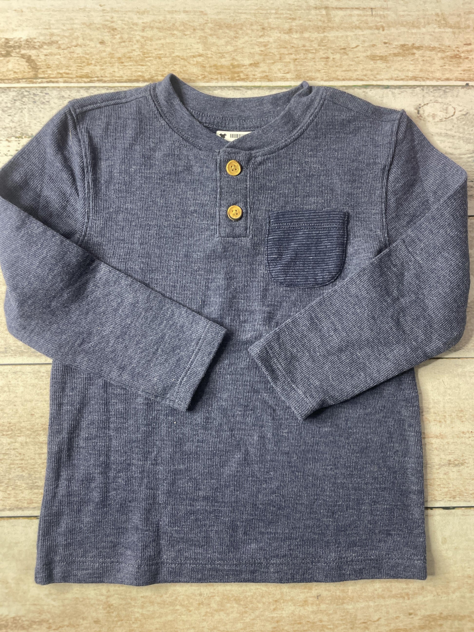 Unisex Shirt Size: 3T