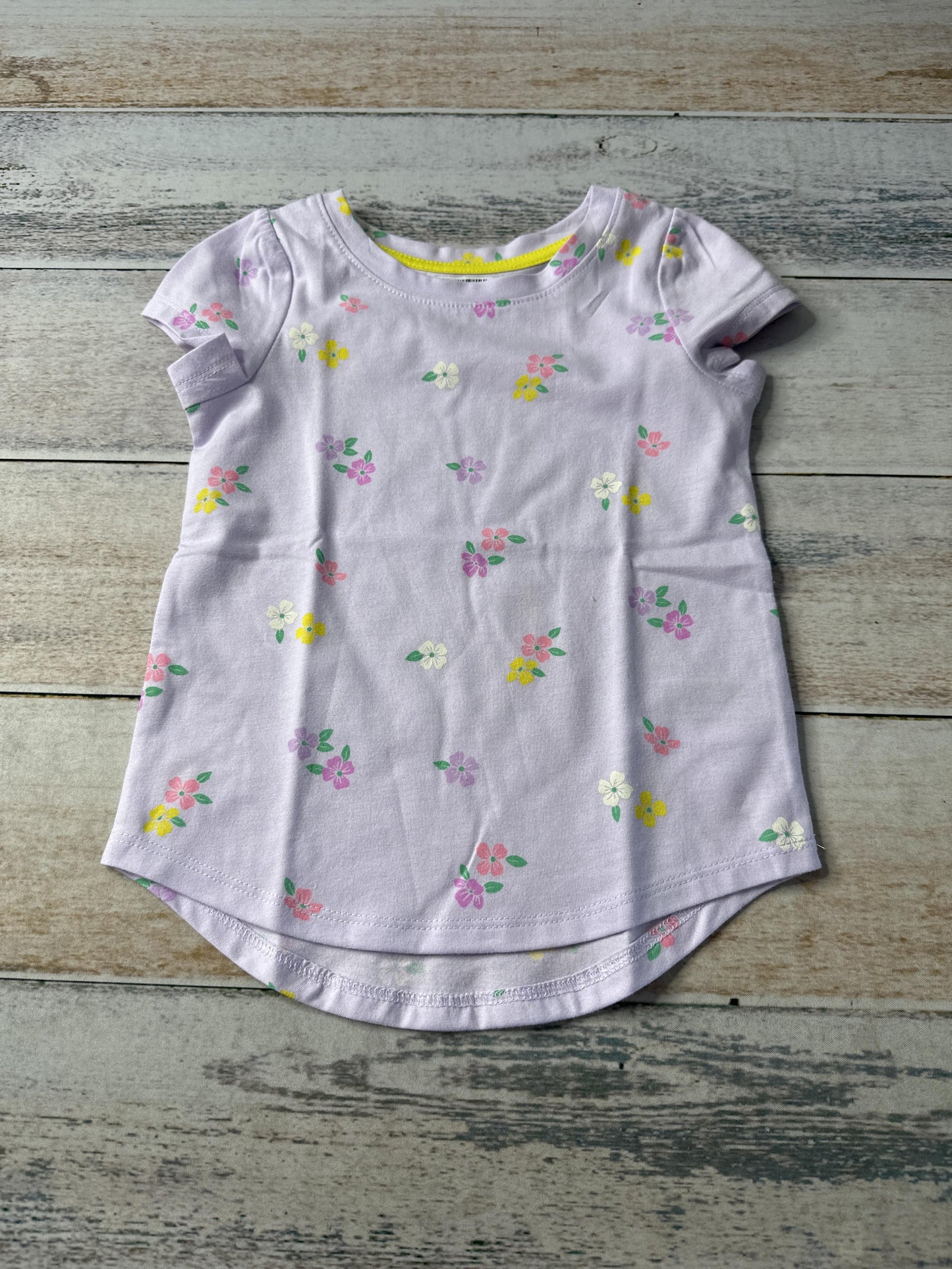 Unisex T-Shirt Size: 3T