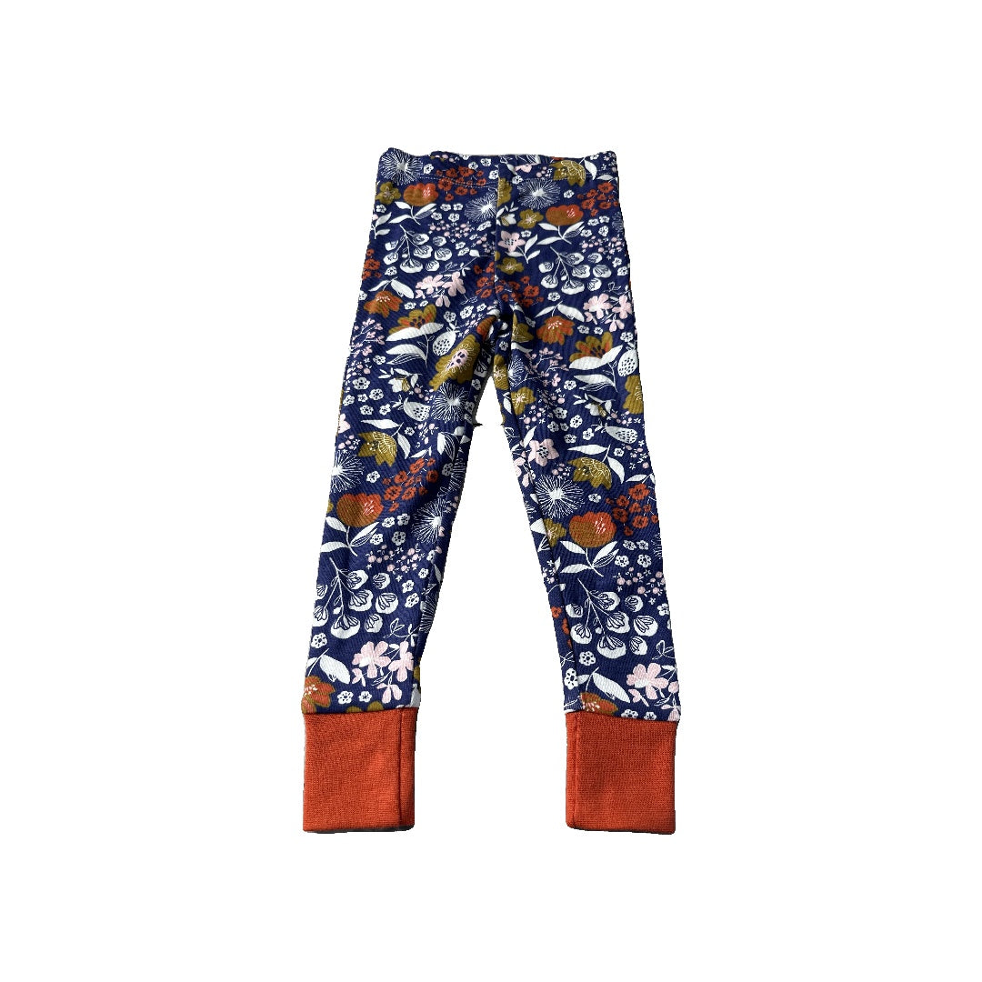 Unisex Pajamas Size: 3T