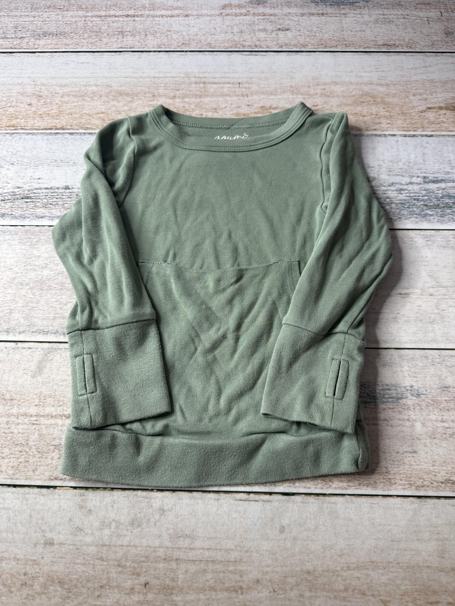 Goumi Unisex Long Sleeve Shirt Size: 3T