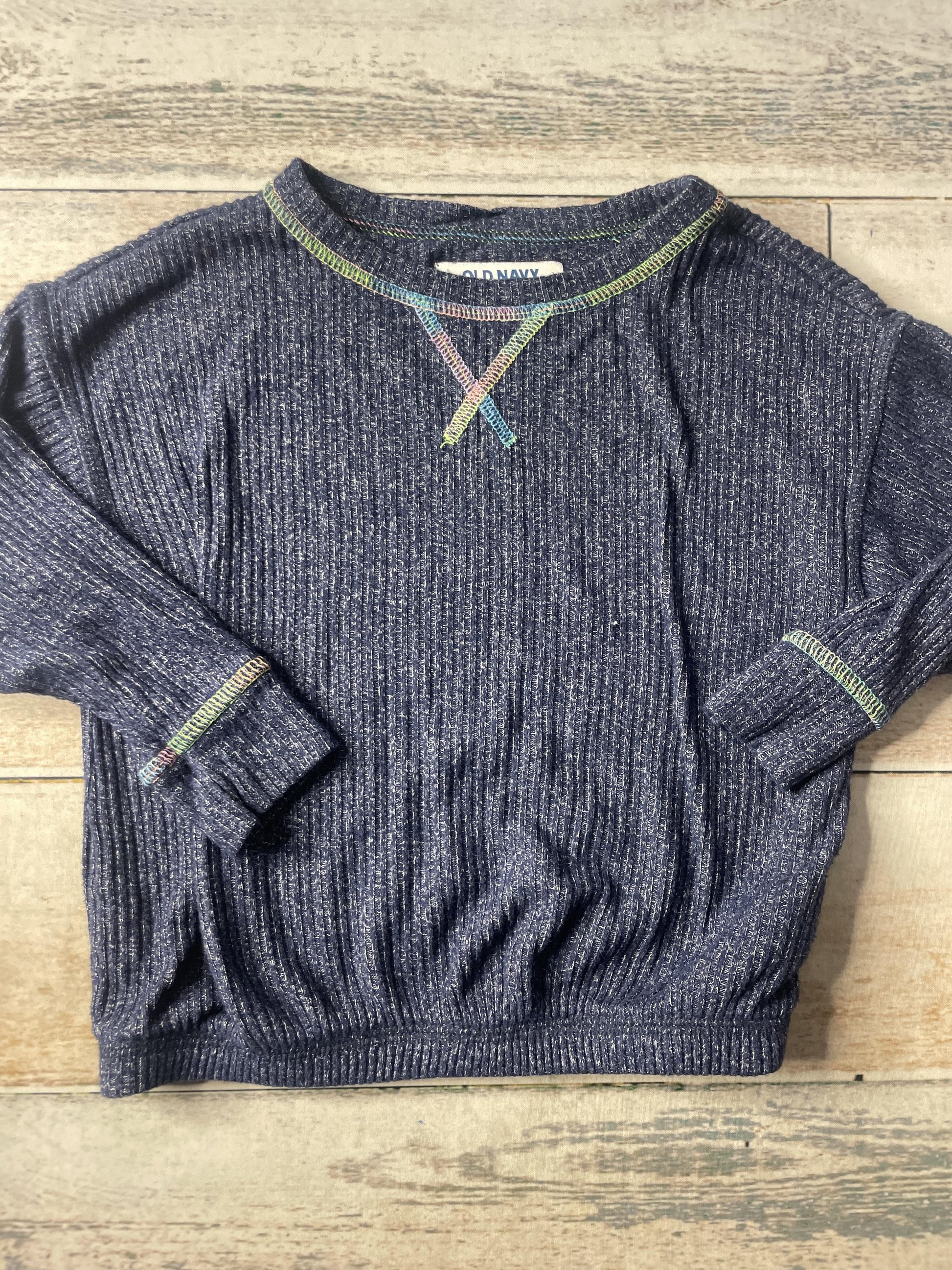 Unisex Sweater Size: 3T