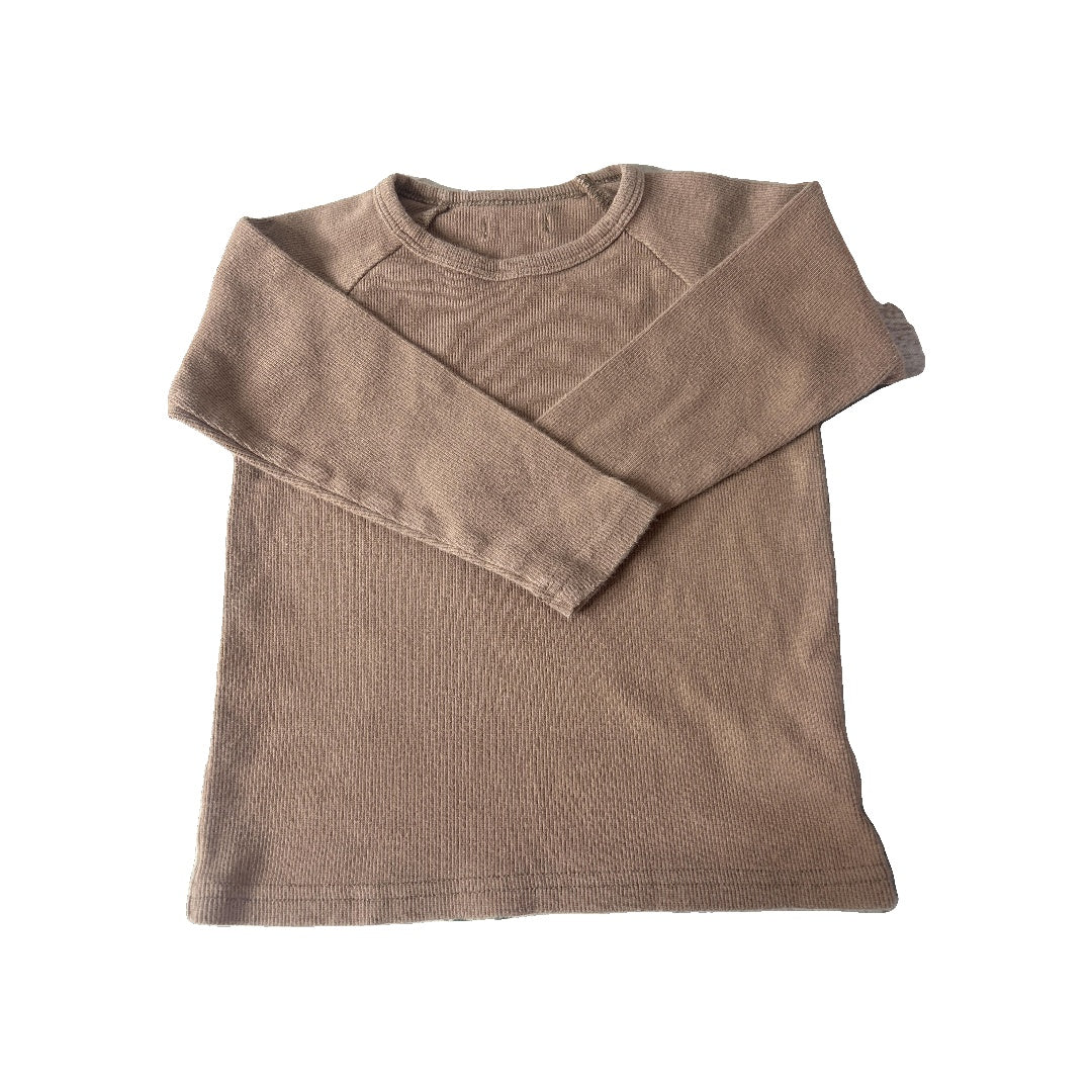Unisex Long Sleeve Shirt Size: 3T