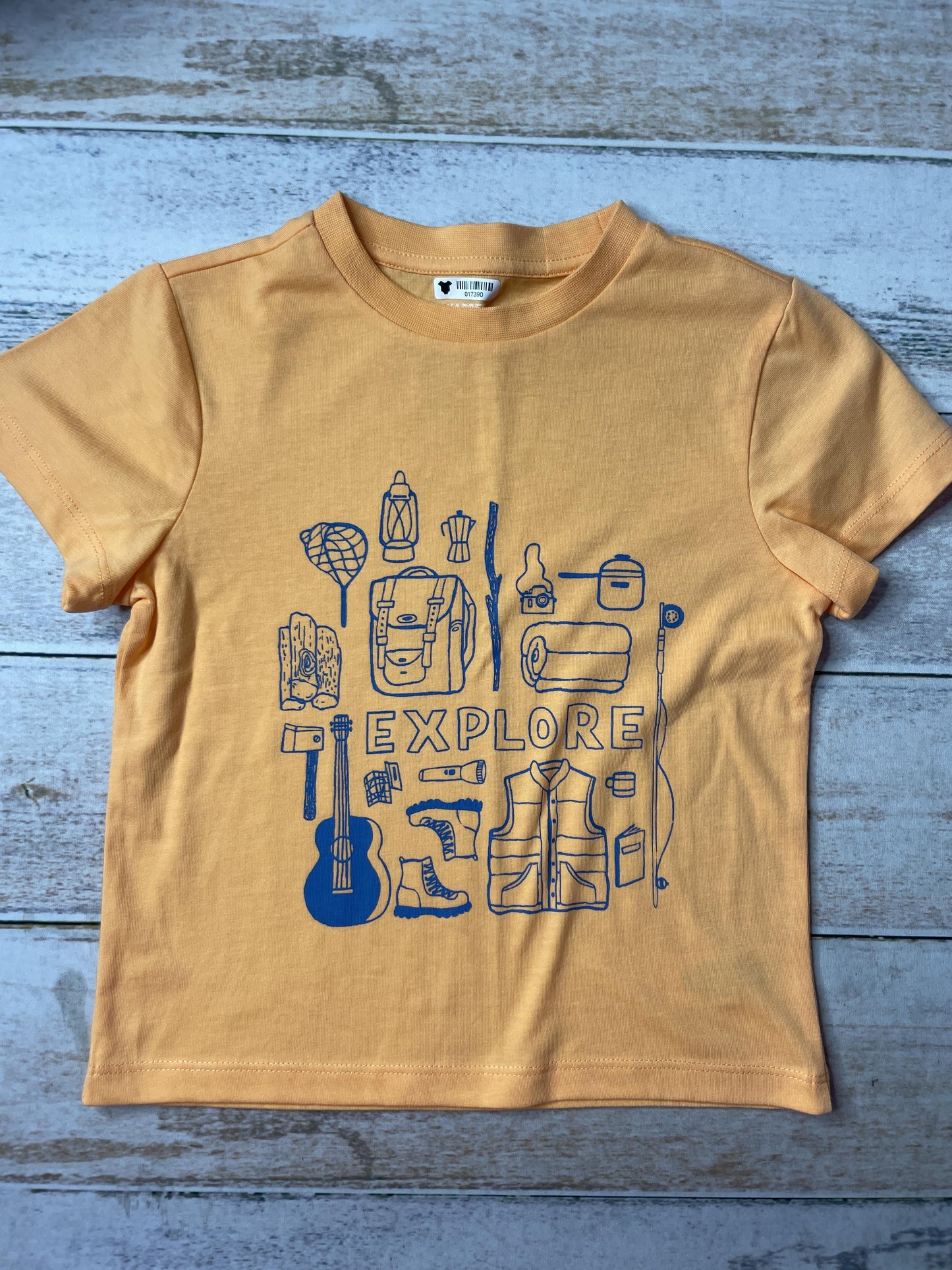 Unisex Shirt Size: 3T