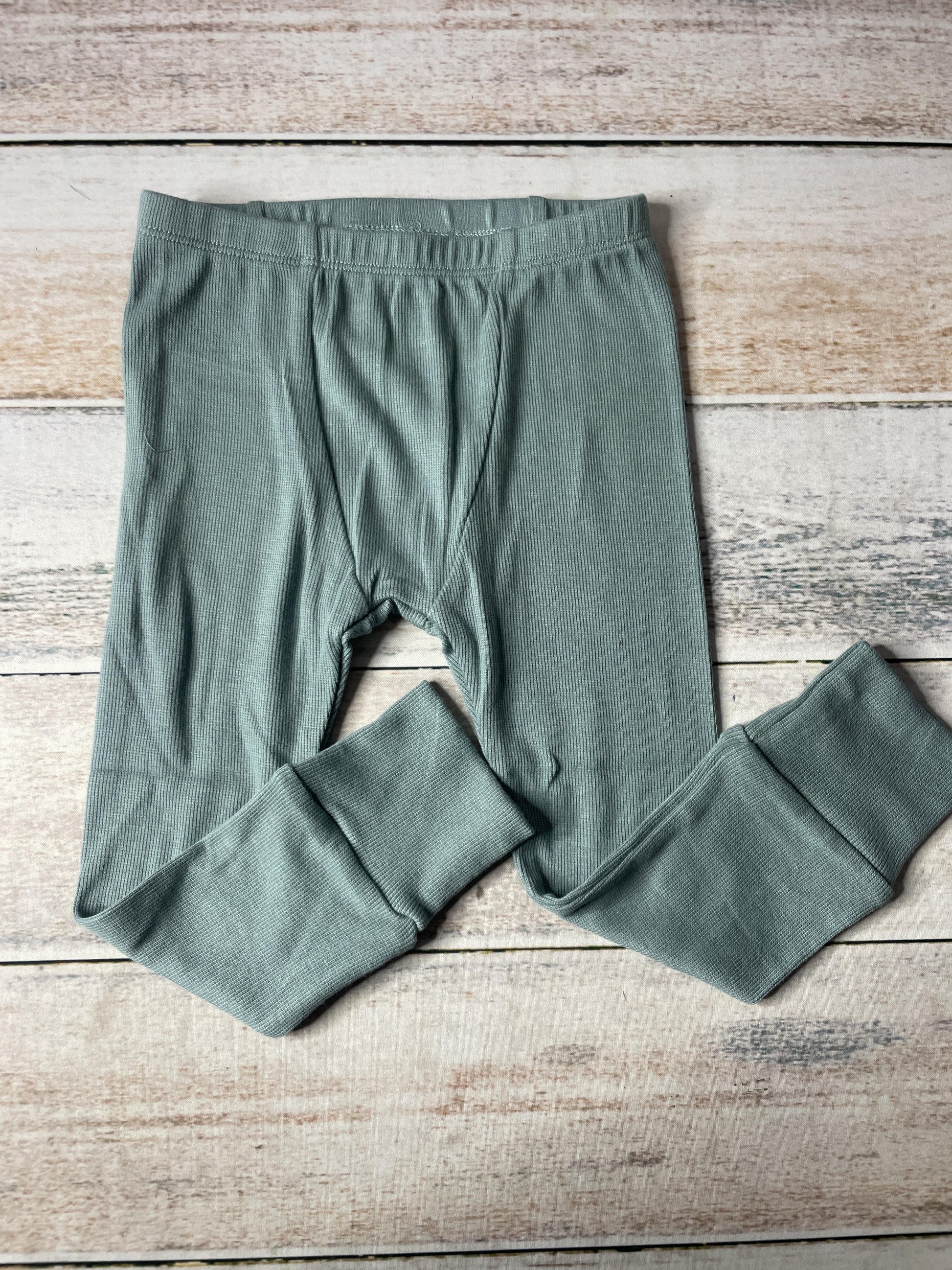 BabySprouts co Unisex Pants Size: 3T