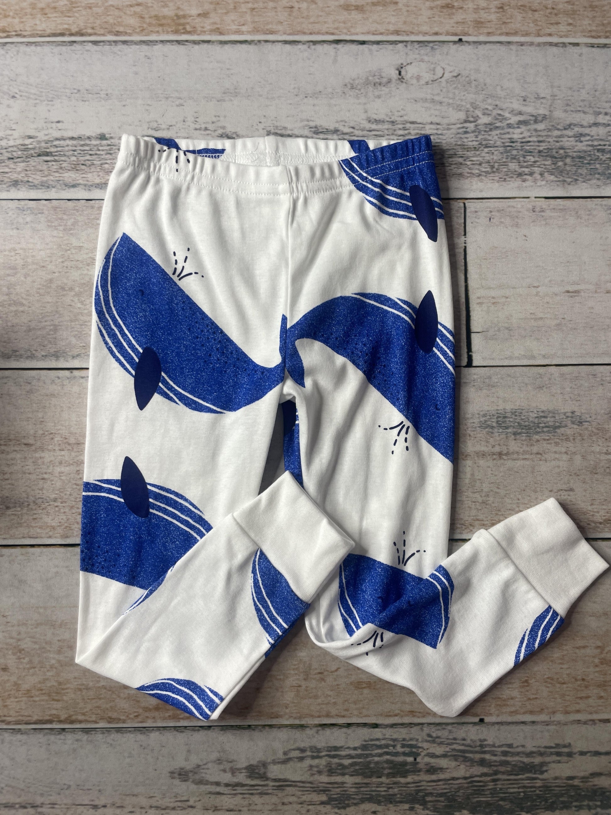 Unisex Pajamas Size: 3T