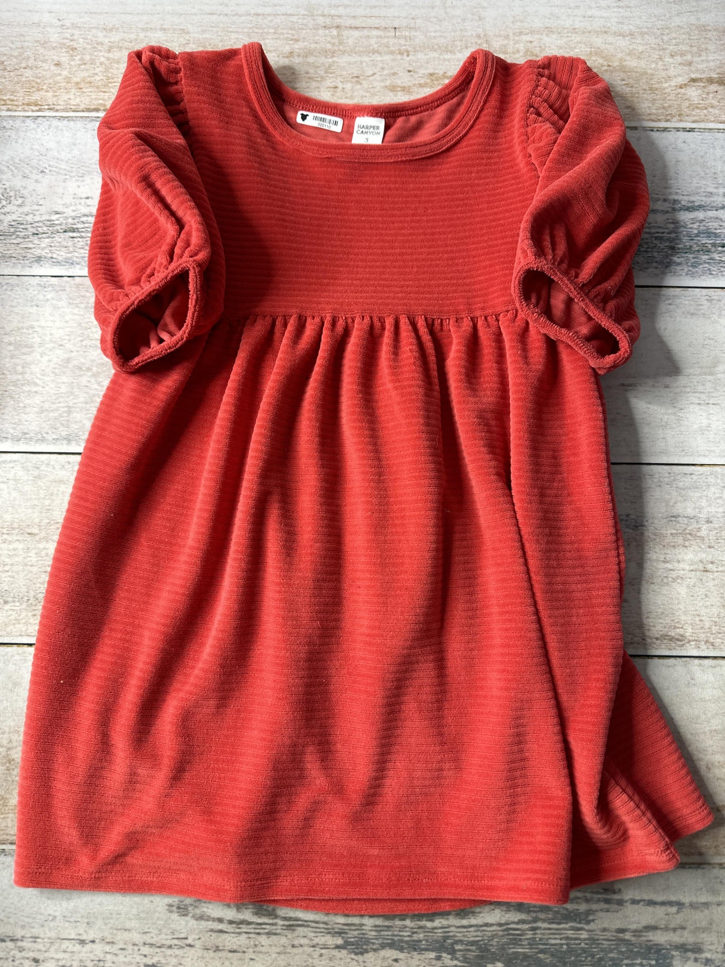 Girls Dress Size: 3T
