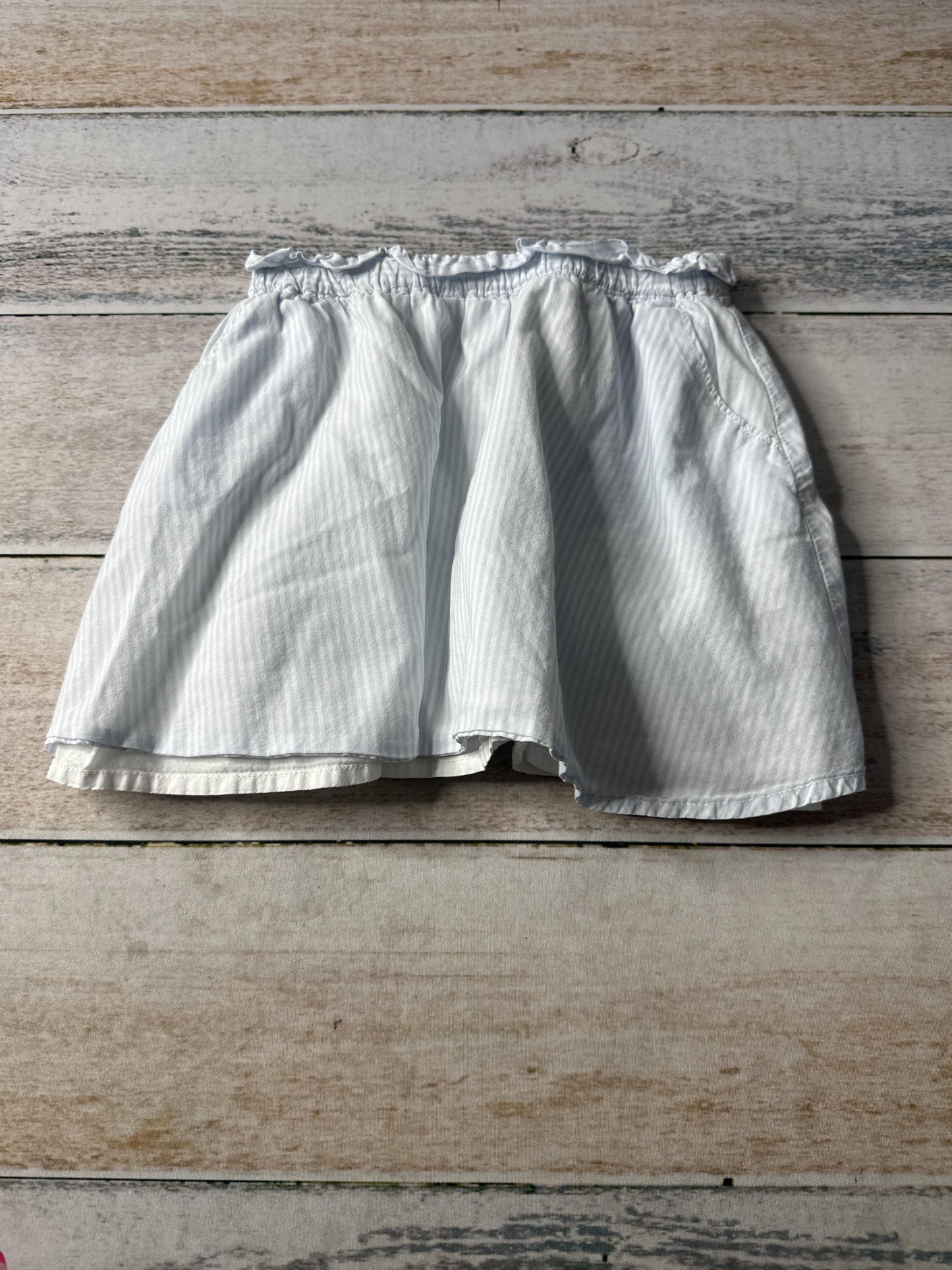 Unisex Skirt Size: 3T