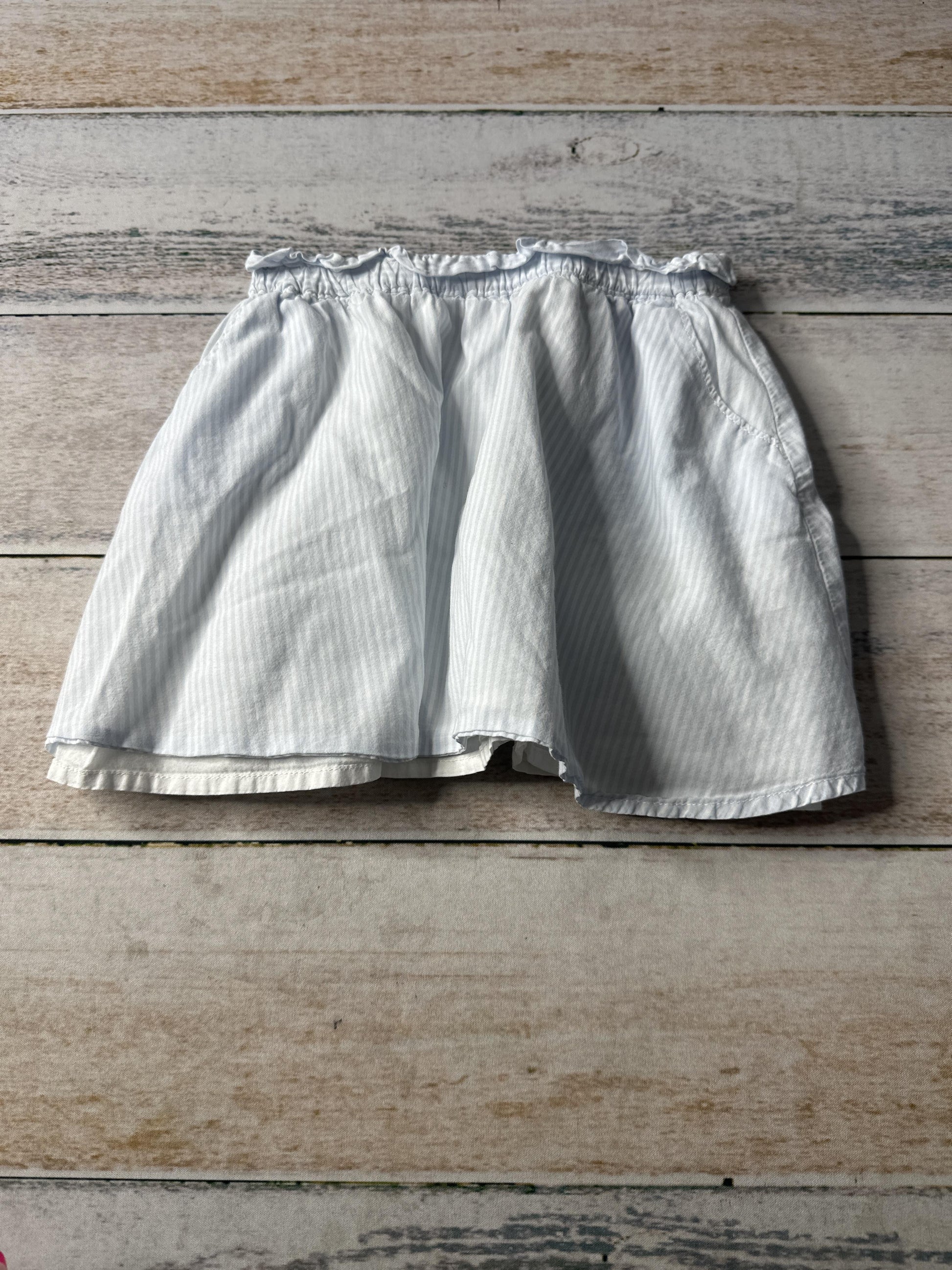 Unisex Skirt Size: 3T