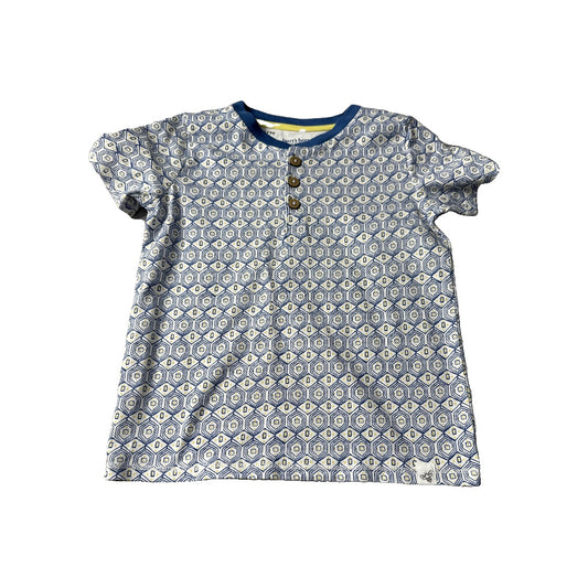 Boys T-Shirt Size: 3T