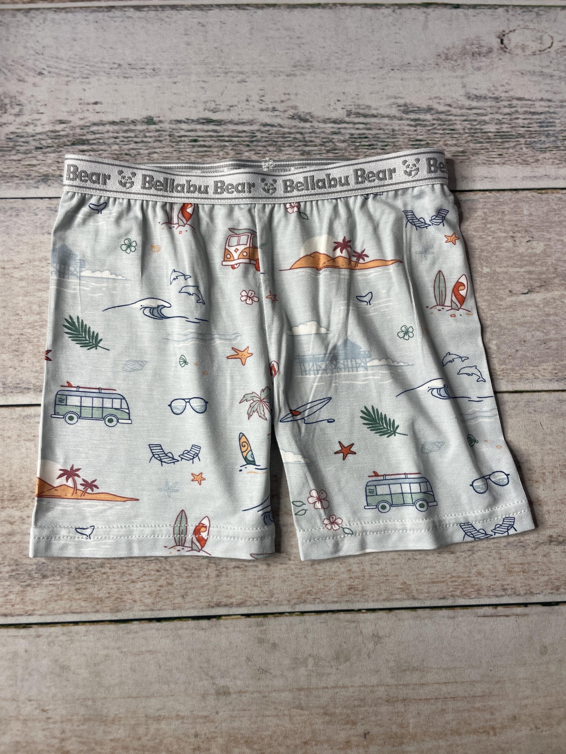 Unisex Shorts Size: 3T