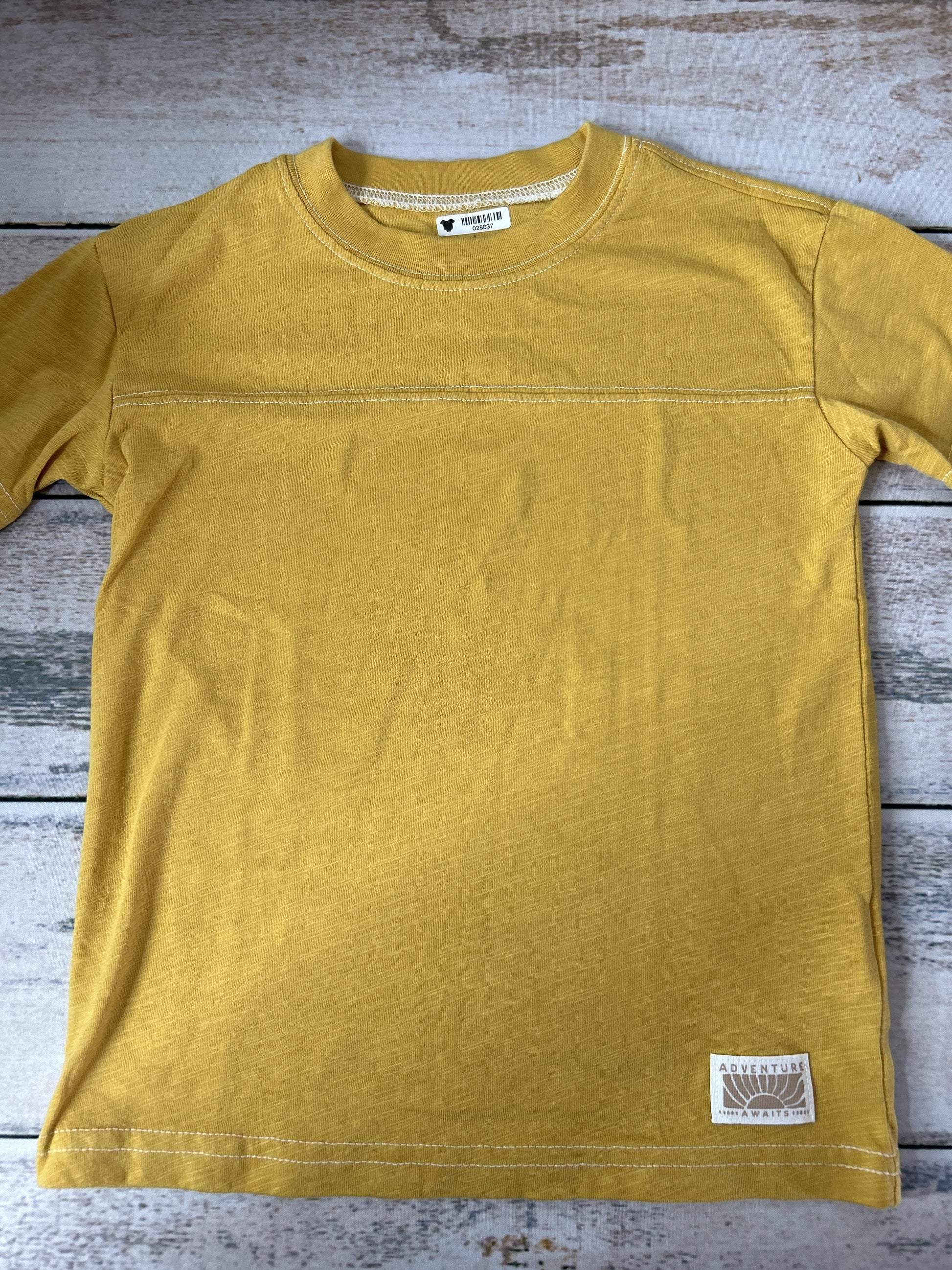 Unisex Button Down Short Sleeve Size: 3T