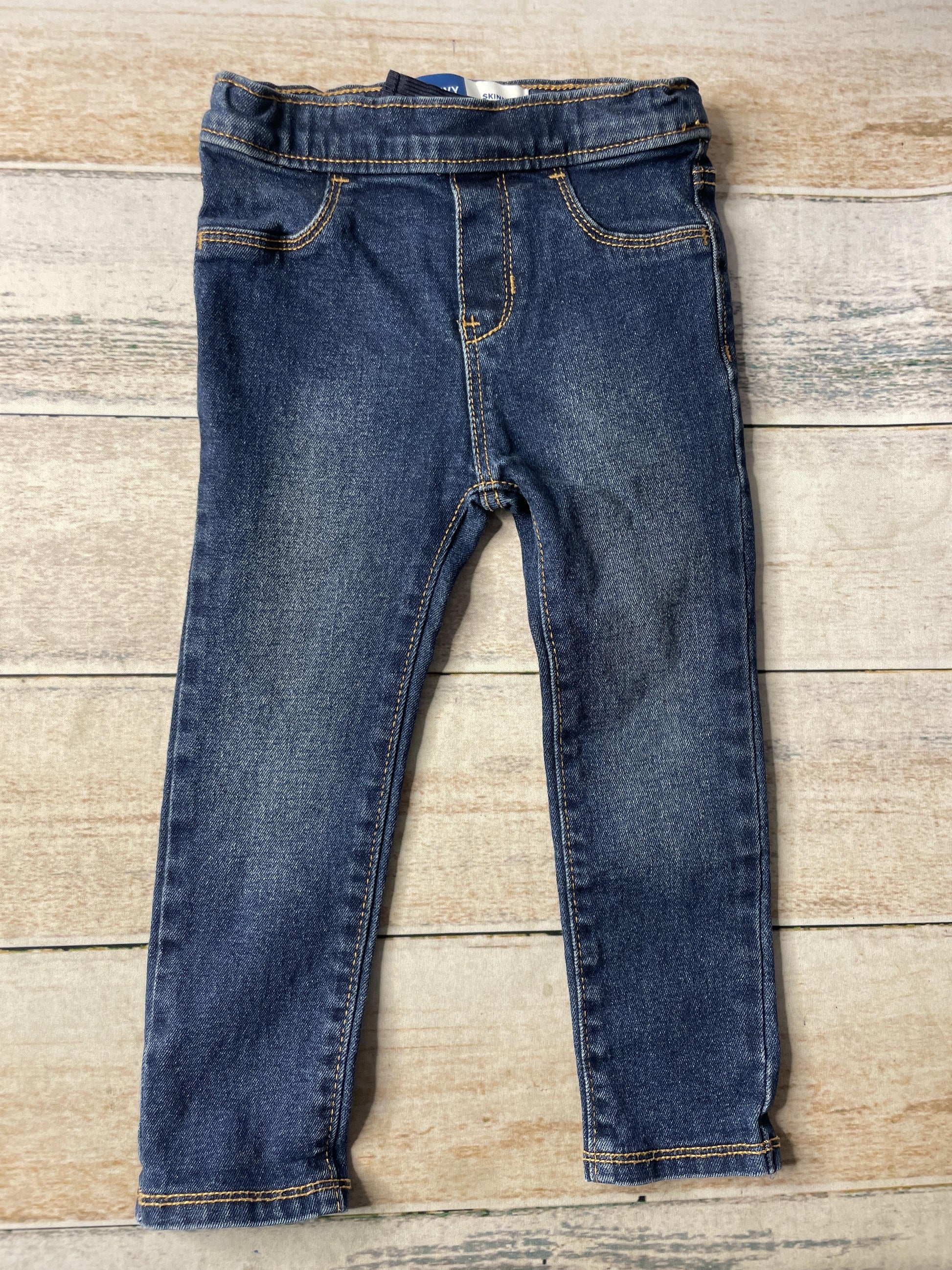 Unisex Jeans Size: 3T