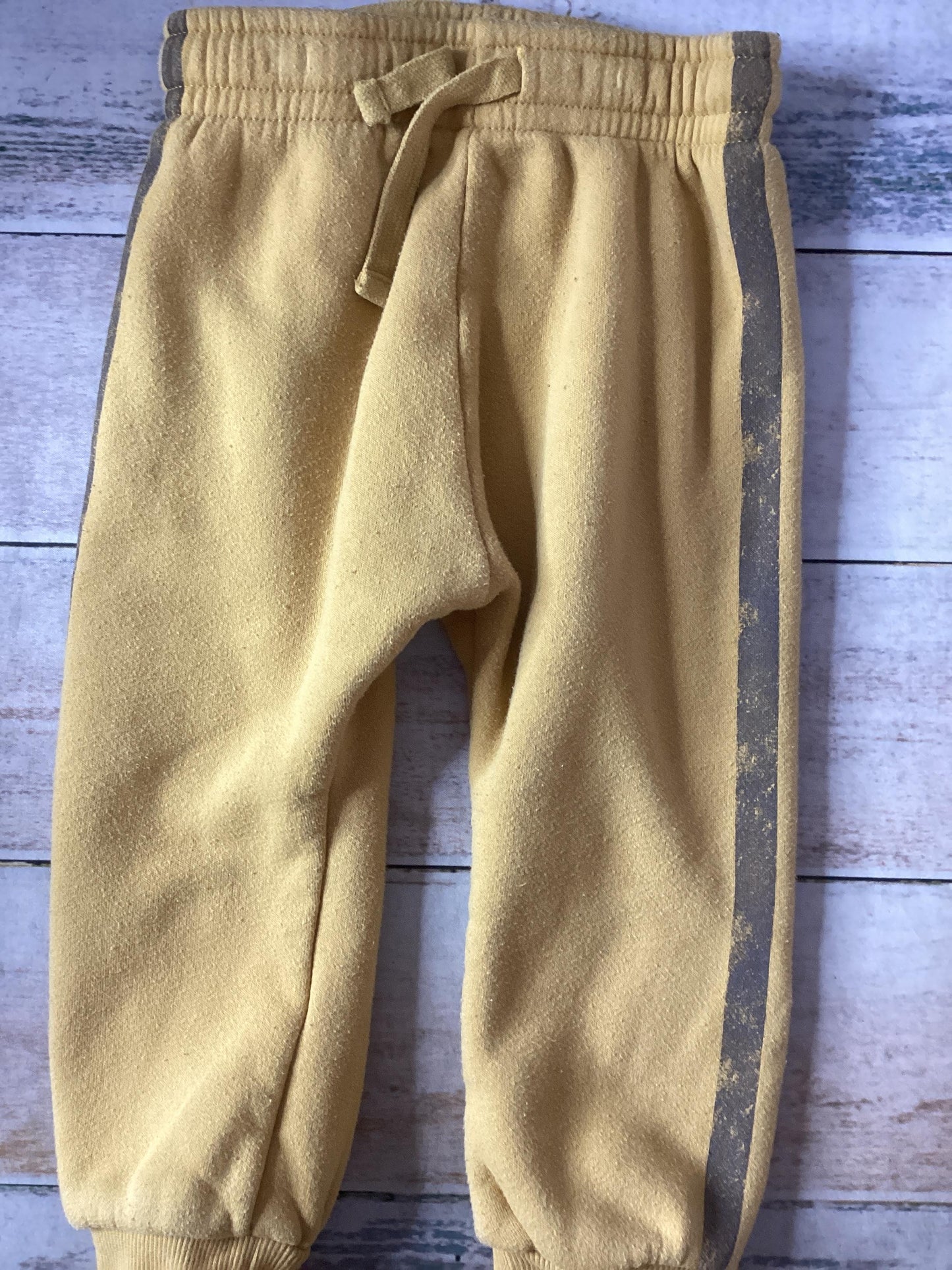 Unisex Pants Size: 3T