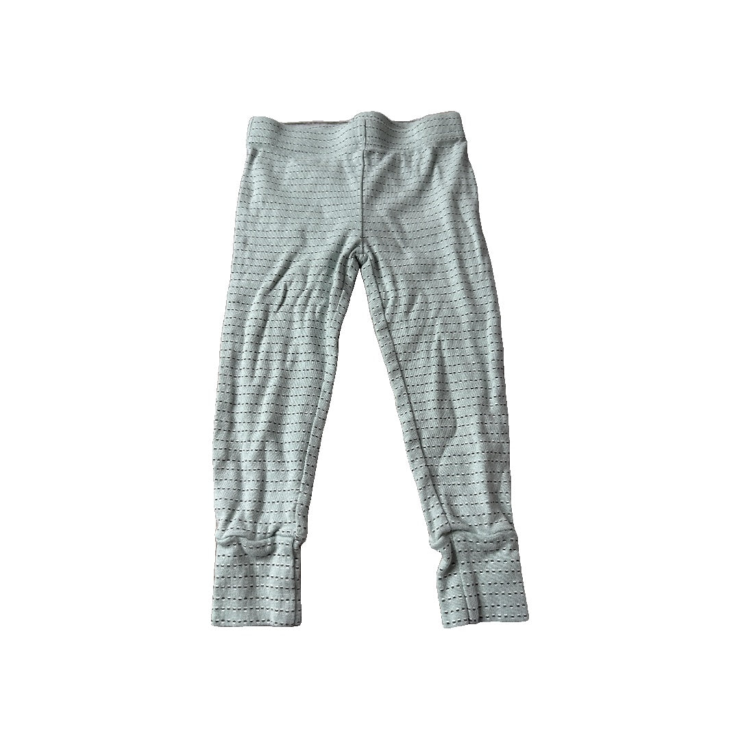 Unisex Pajamas Size: 3T