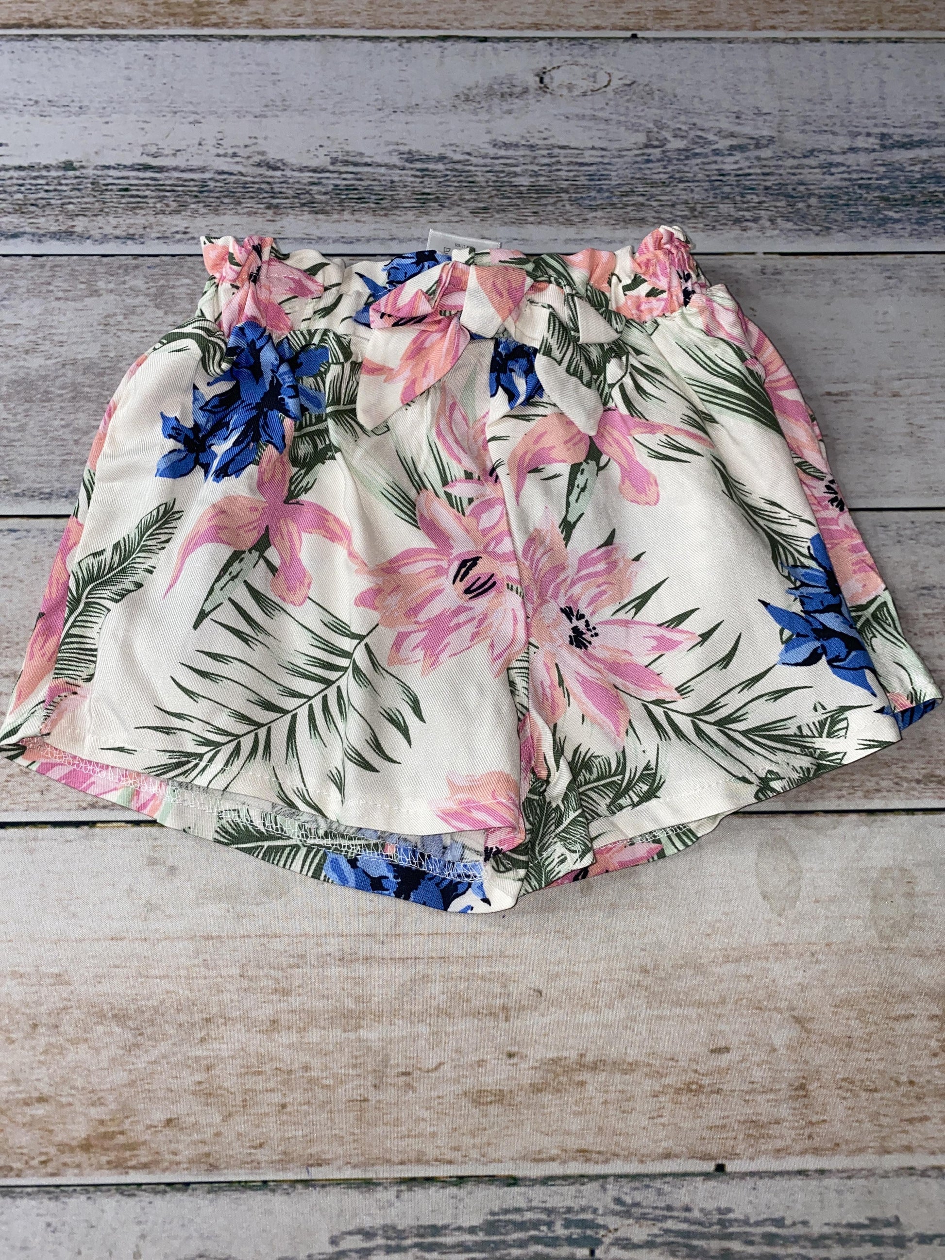 Unisex Shorts Size: 3T