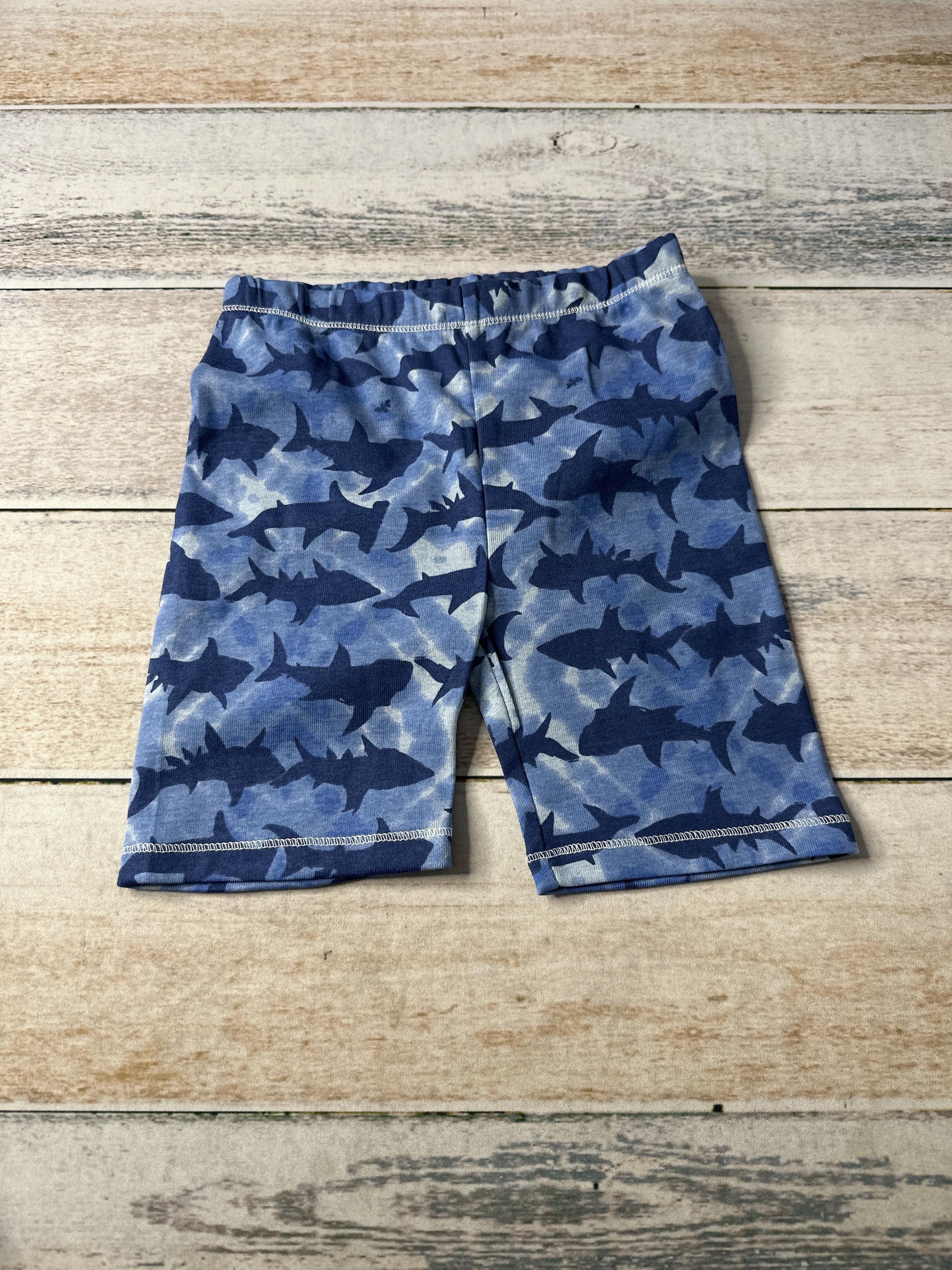 Unisex Button Down Short Sleeve Size: 3T