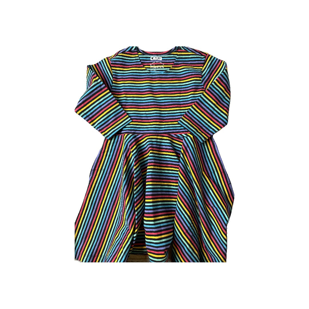 Girls Dress Size: 4-5 Years