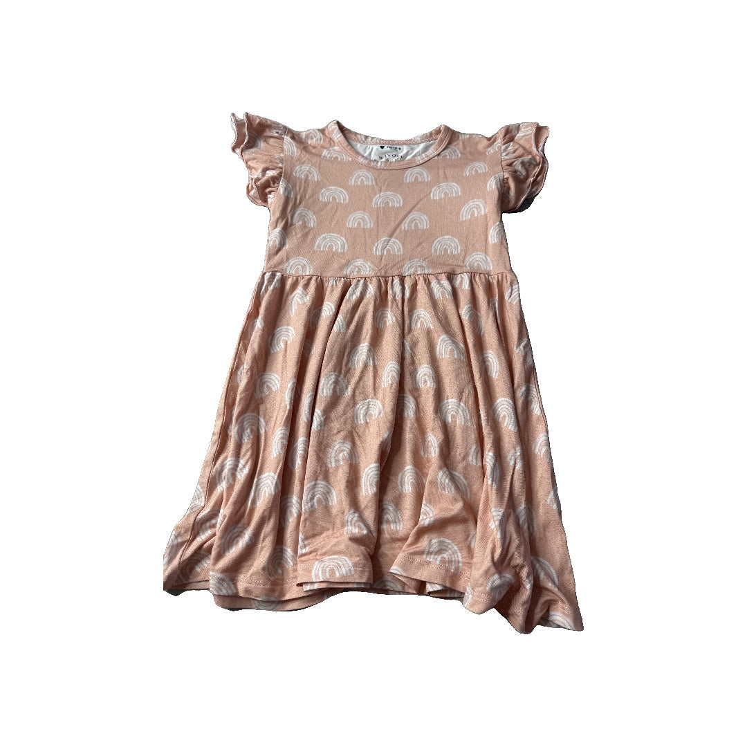 Sage and Ivory Girls Dress Size: 4-5 Years