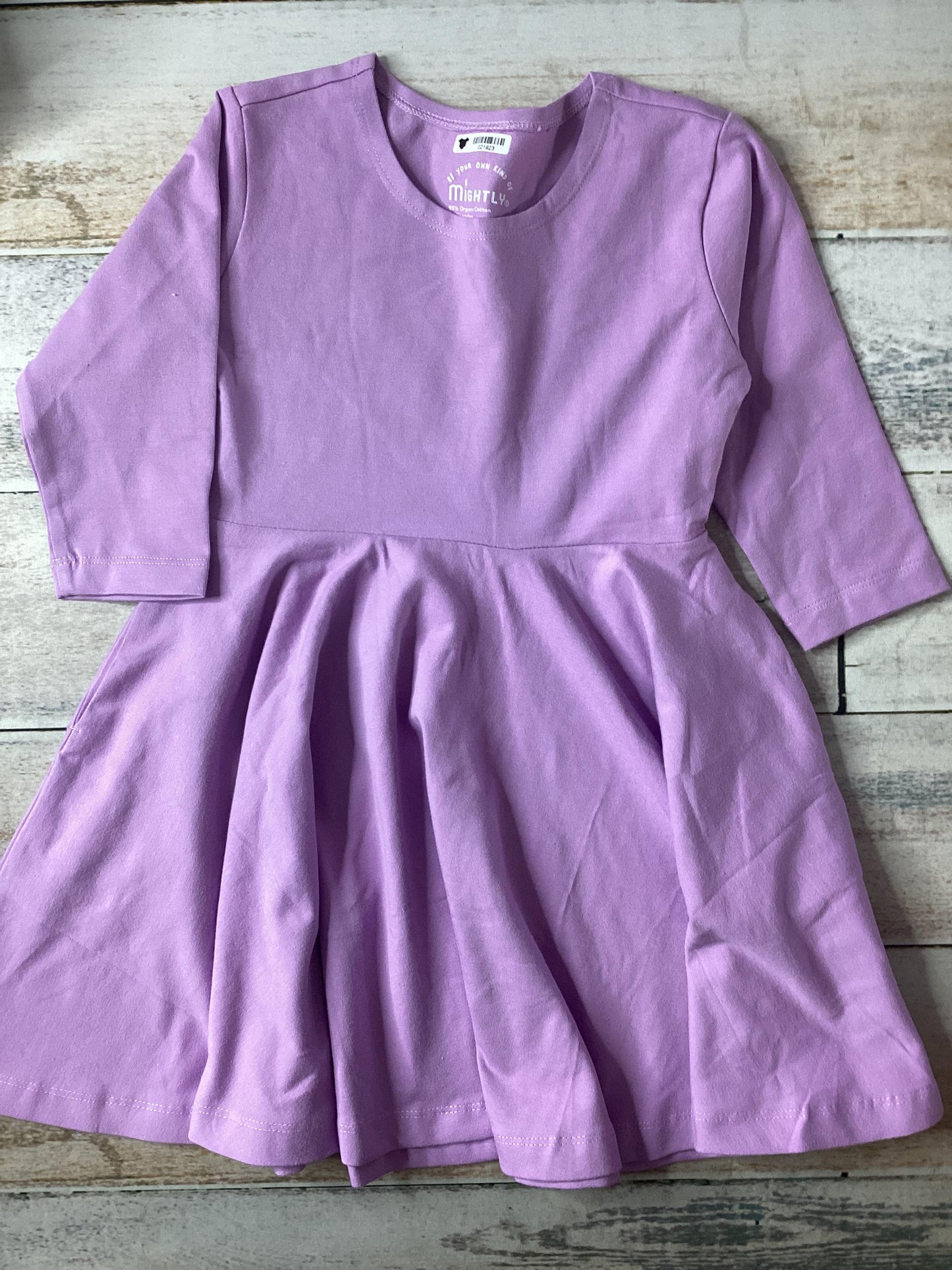 Girls Dress Size: 4T