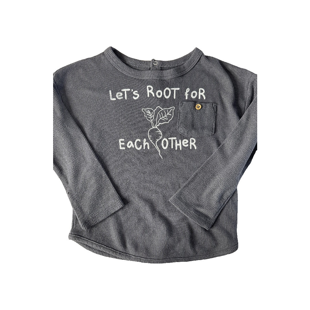 Unisex Long Sleeve T-Shirt Size: 4T