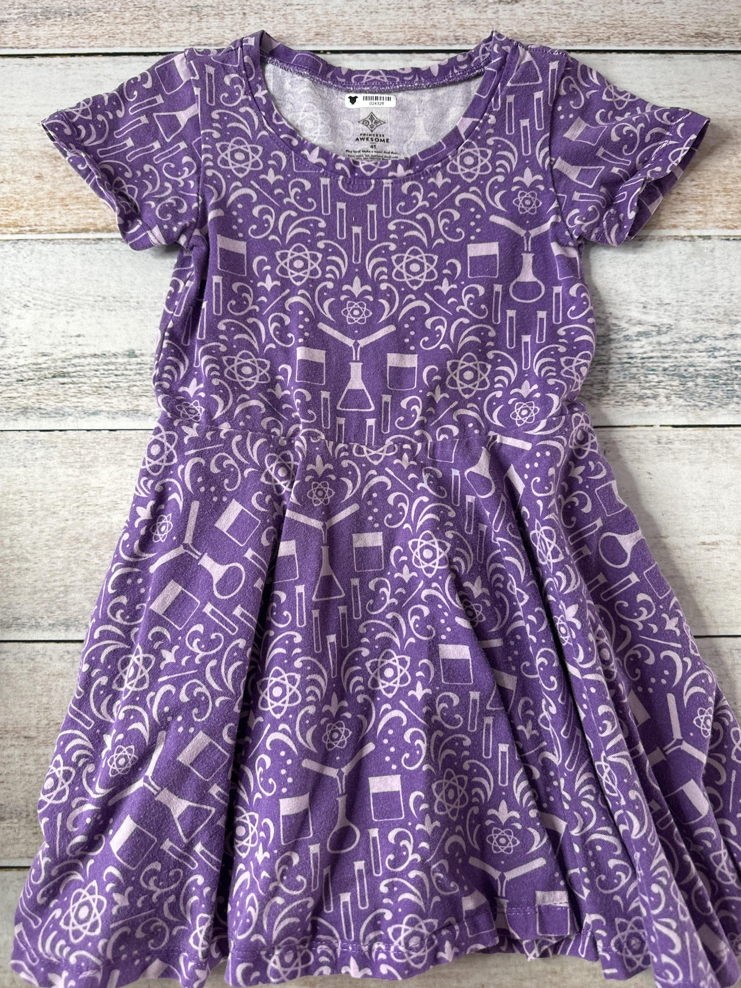 Girls Dress Size: 4T
