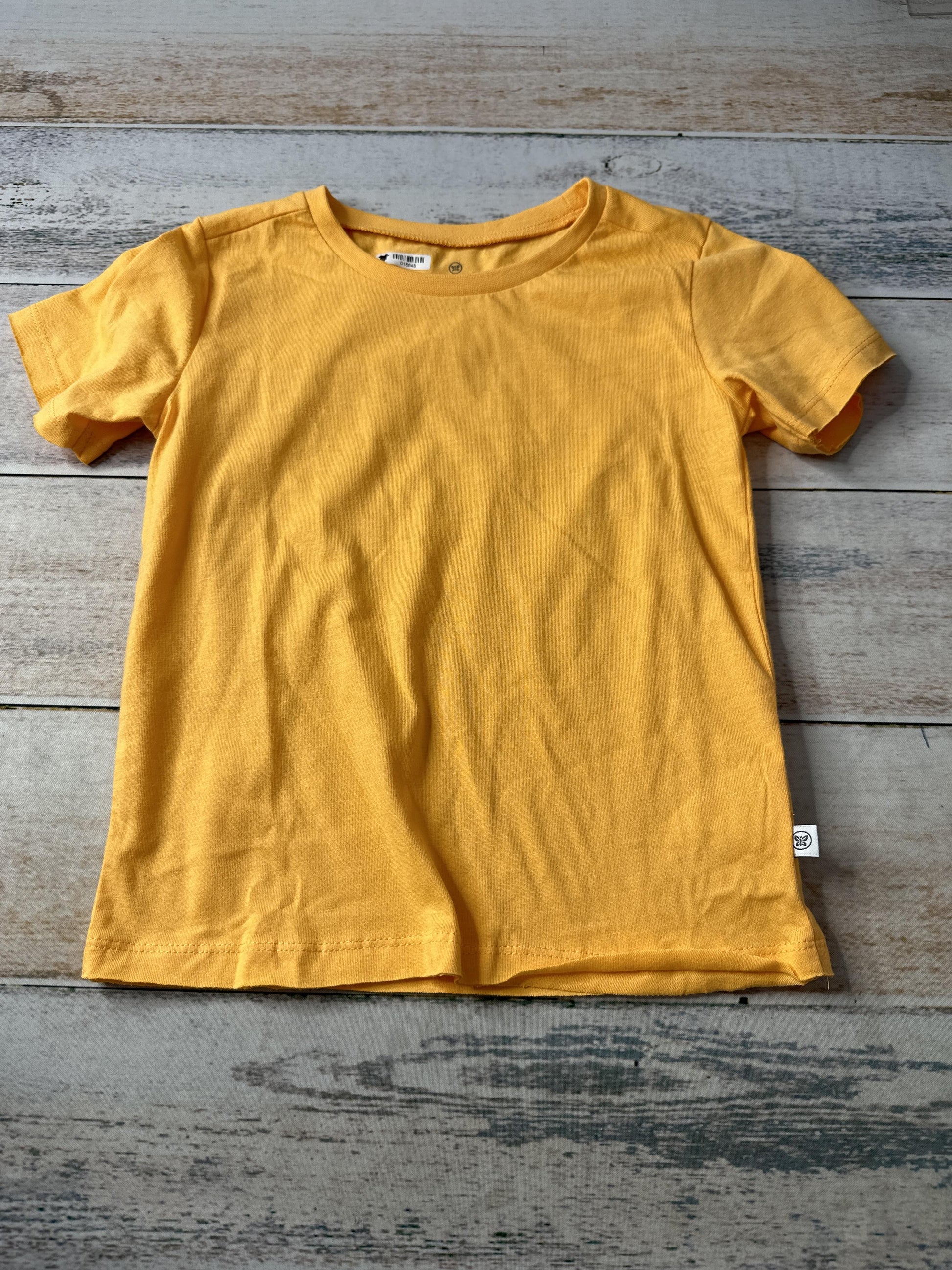 Honest co Unisex T-Shirt Size: 4T